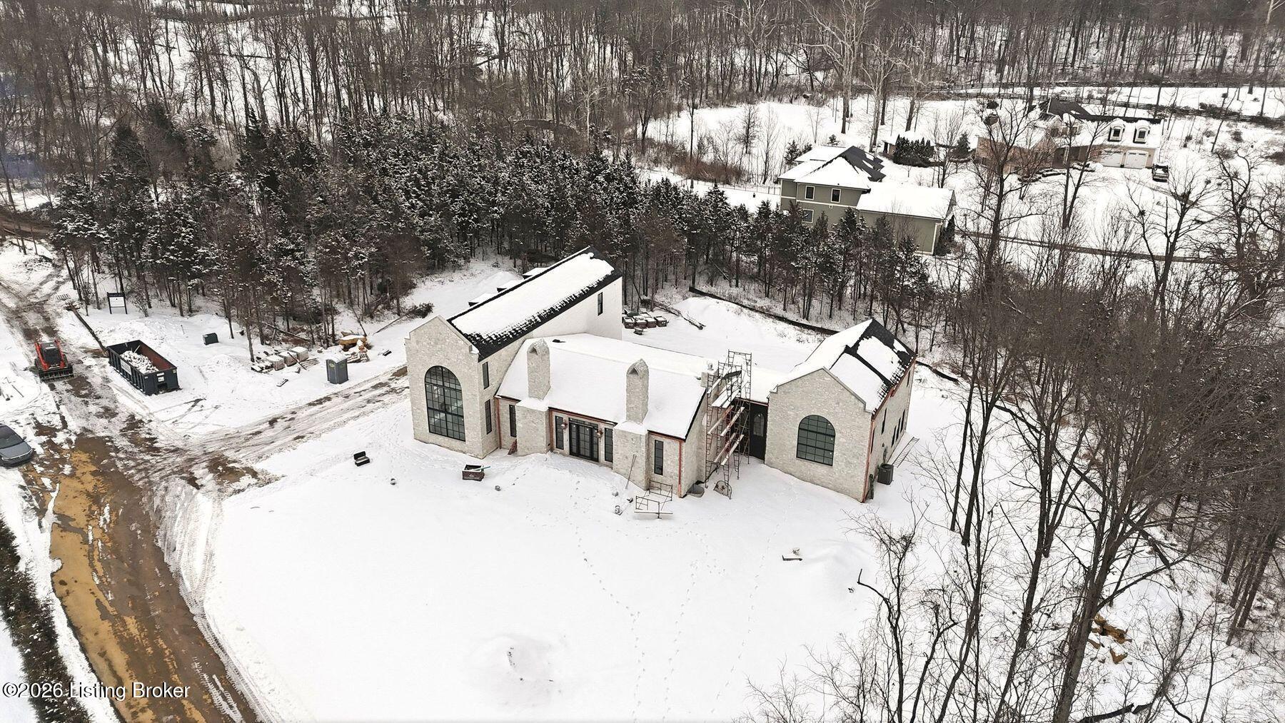 2 Bainsley Ln