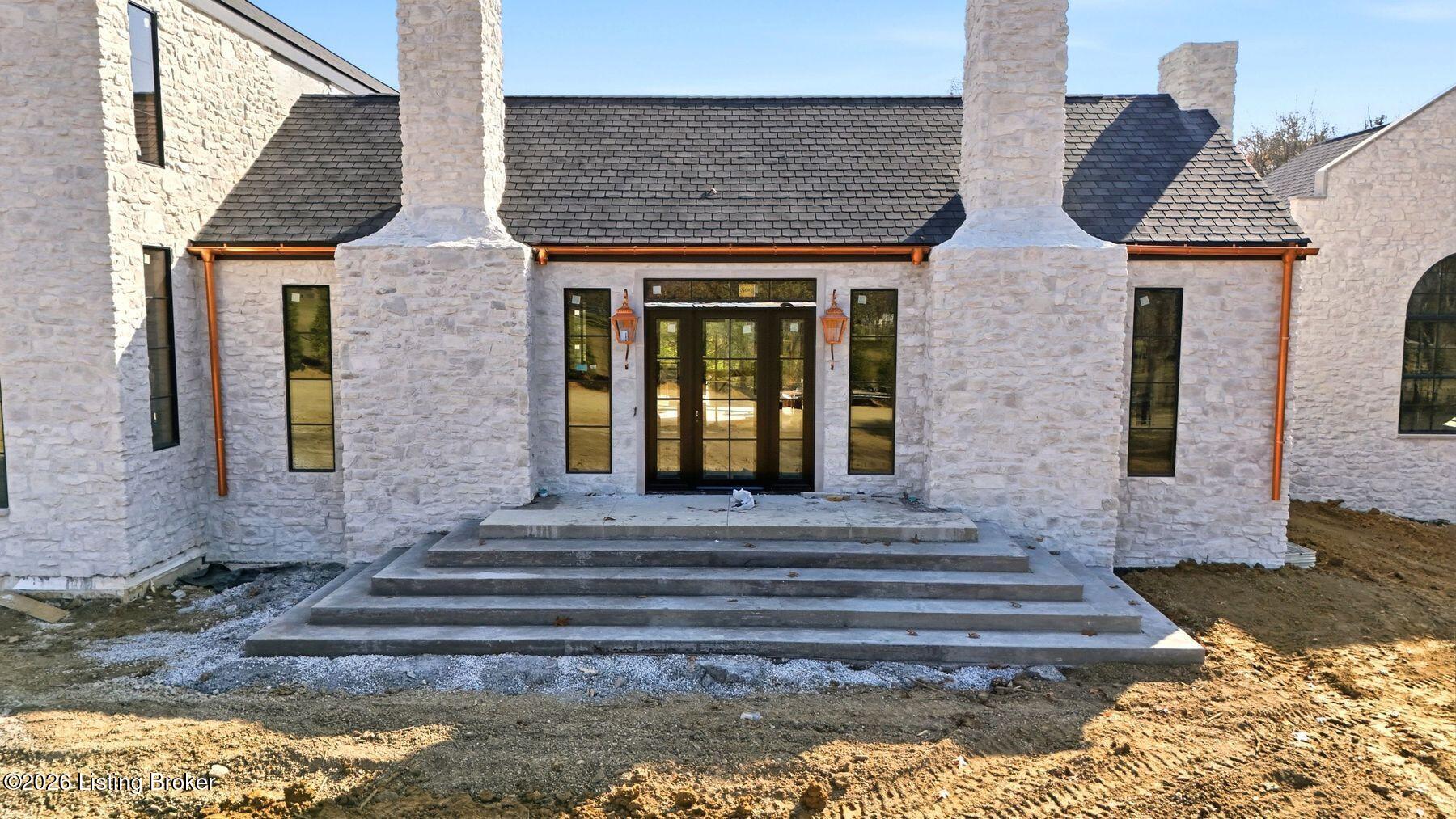 2 Bainsley Ln