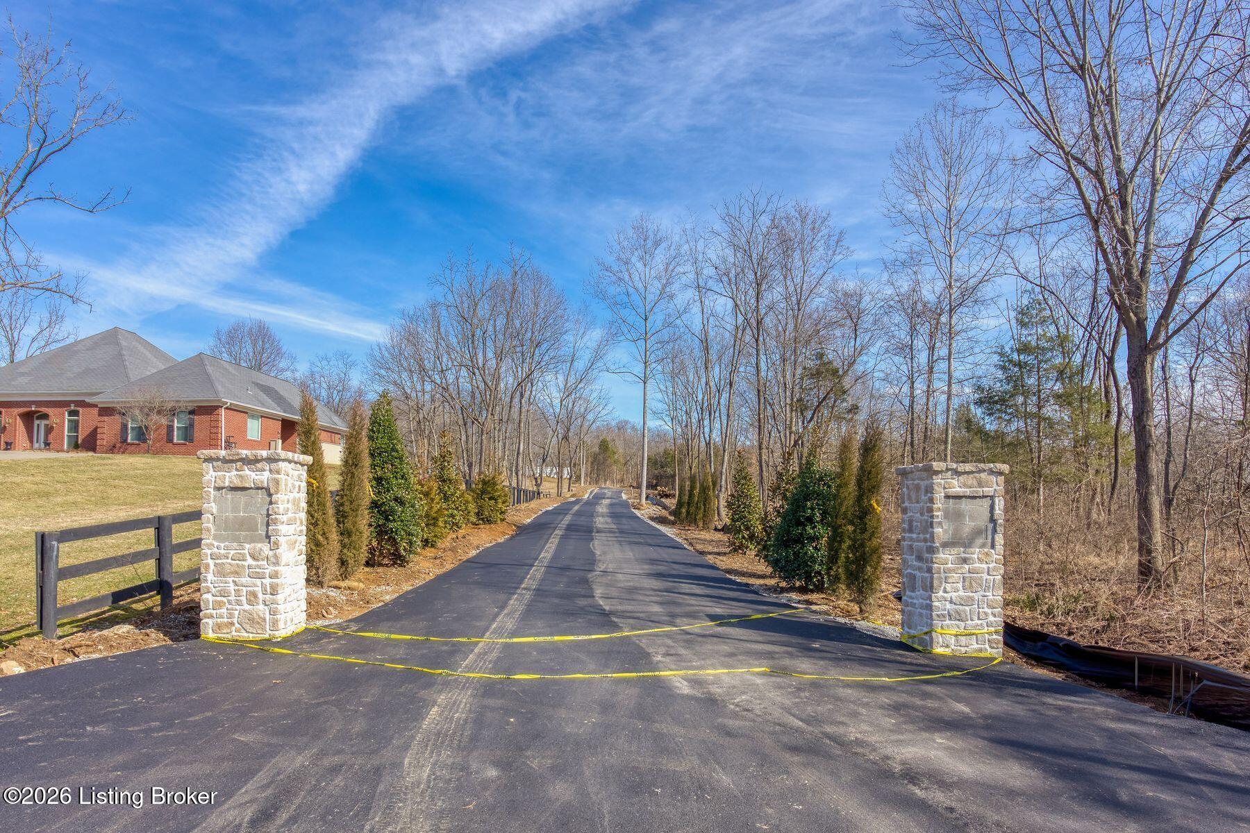 3 Bainsley Ln