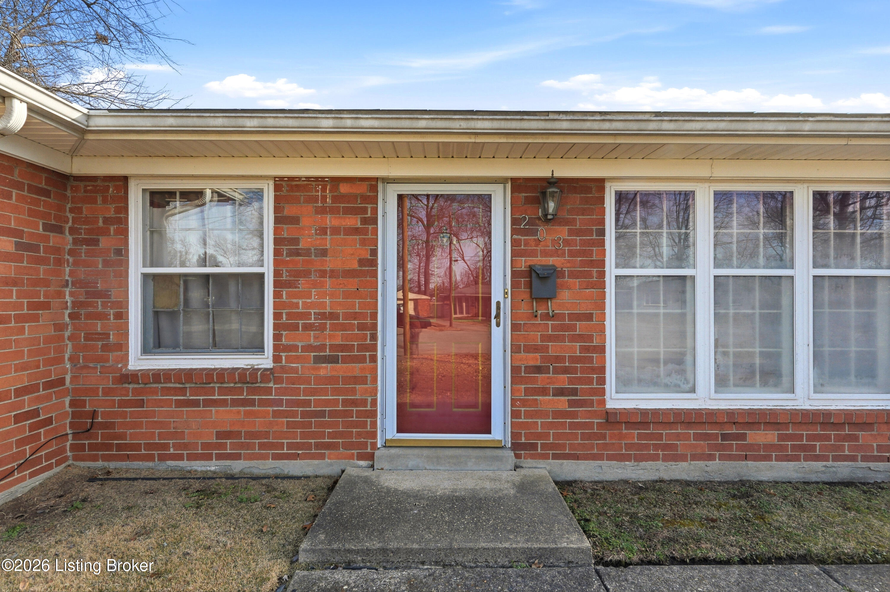 203 Lesane Ct
