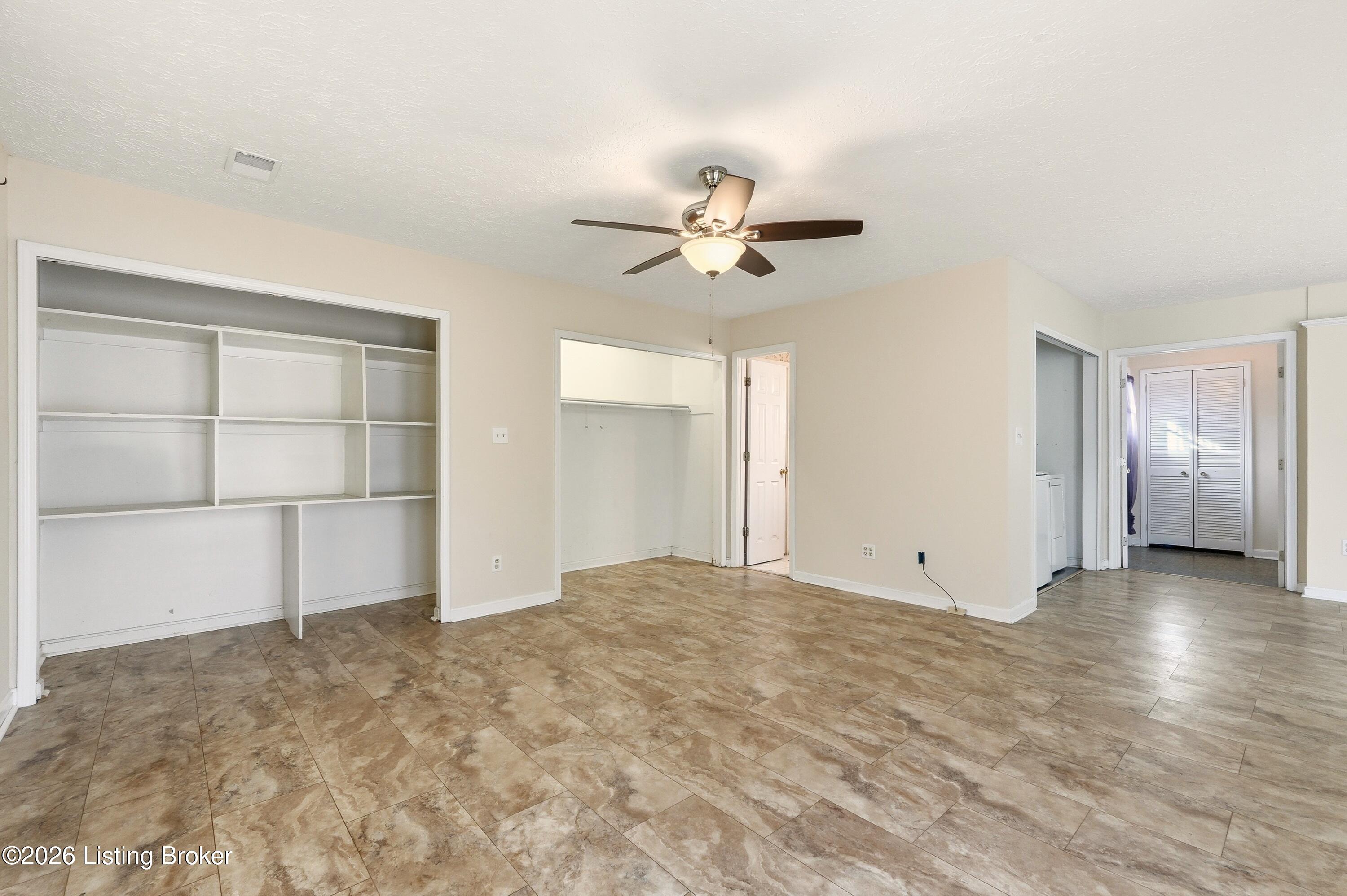 203 Lesane Ct