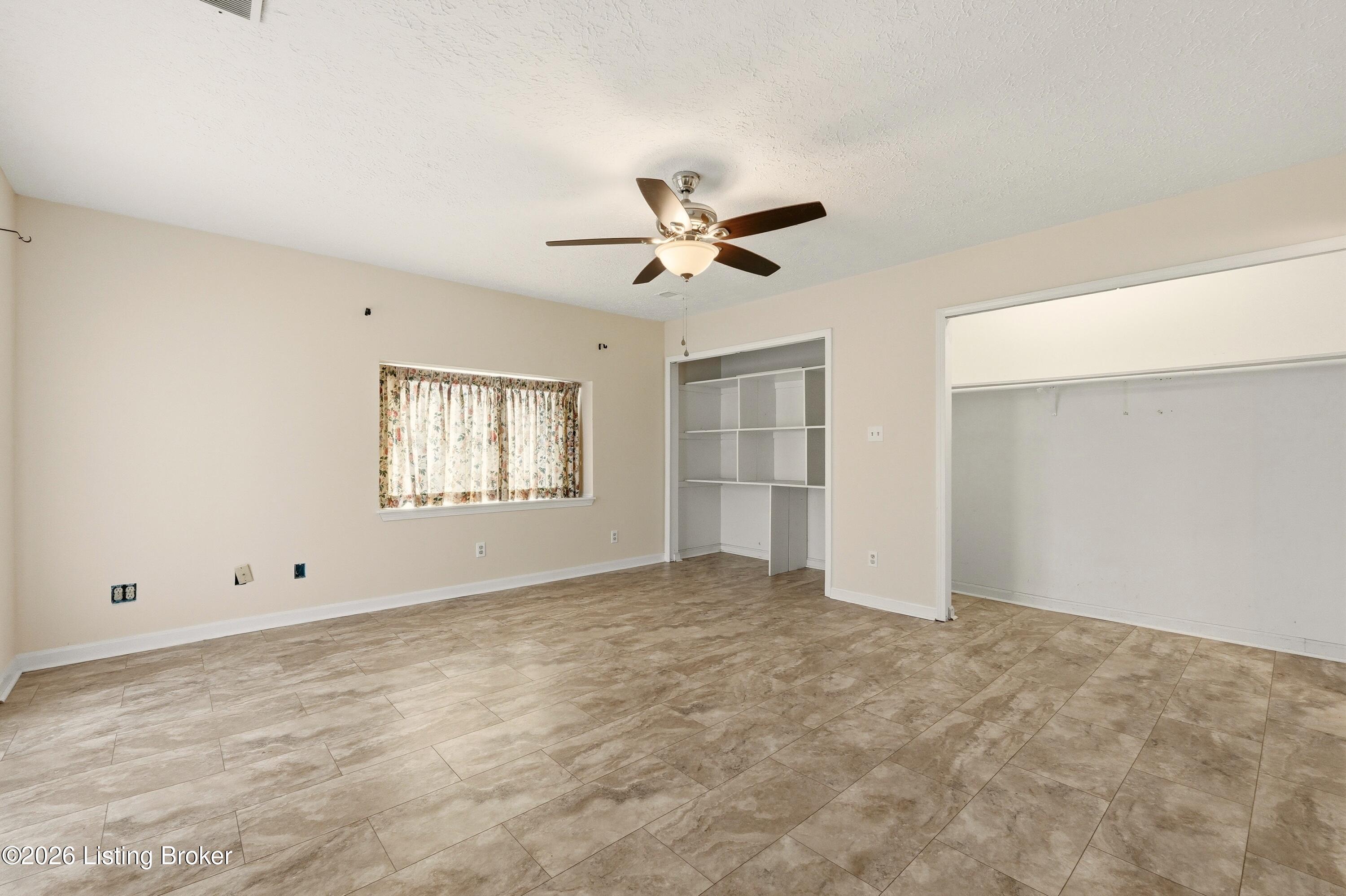 203 Lesane Ct