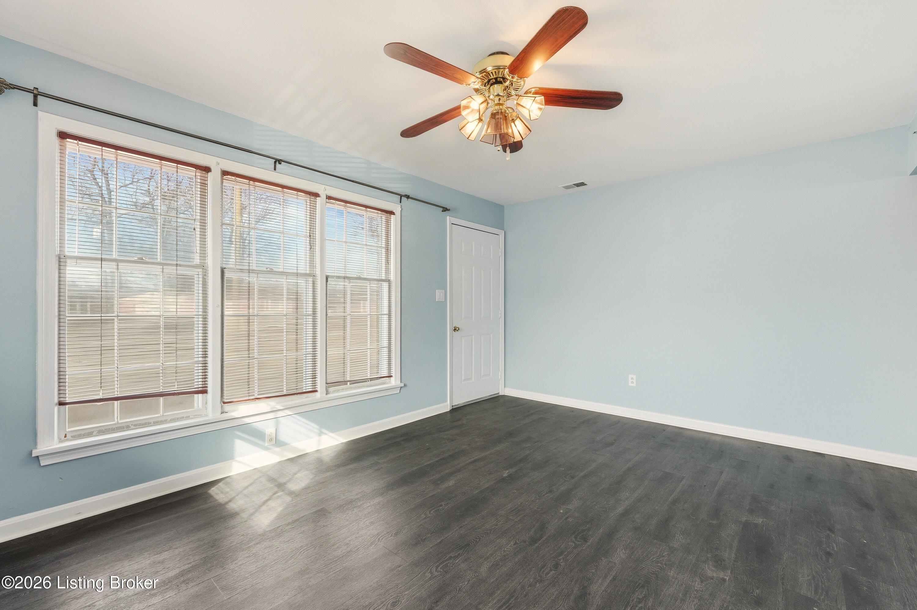 203 Lesane Ct