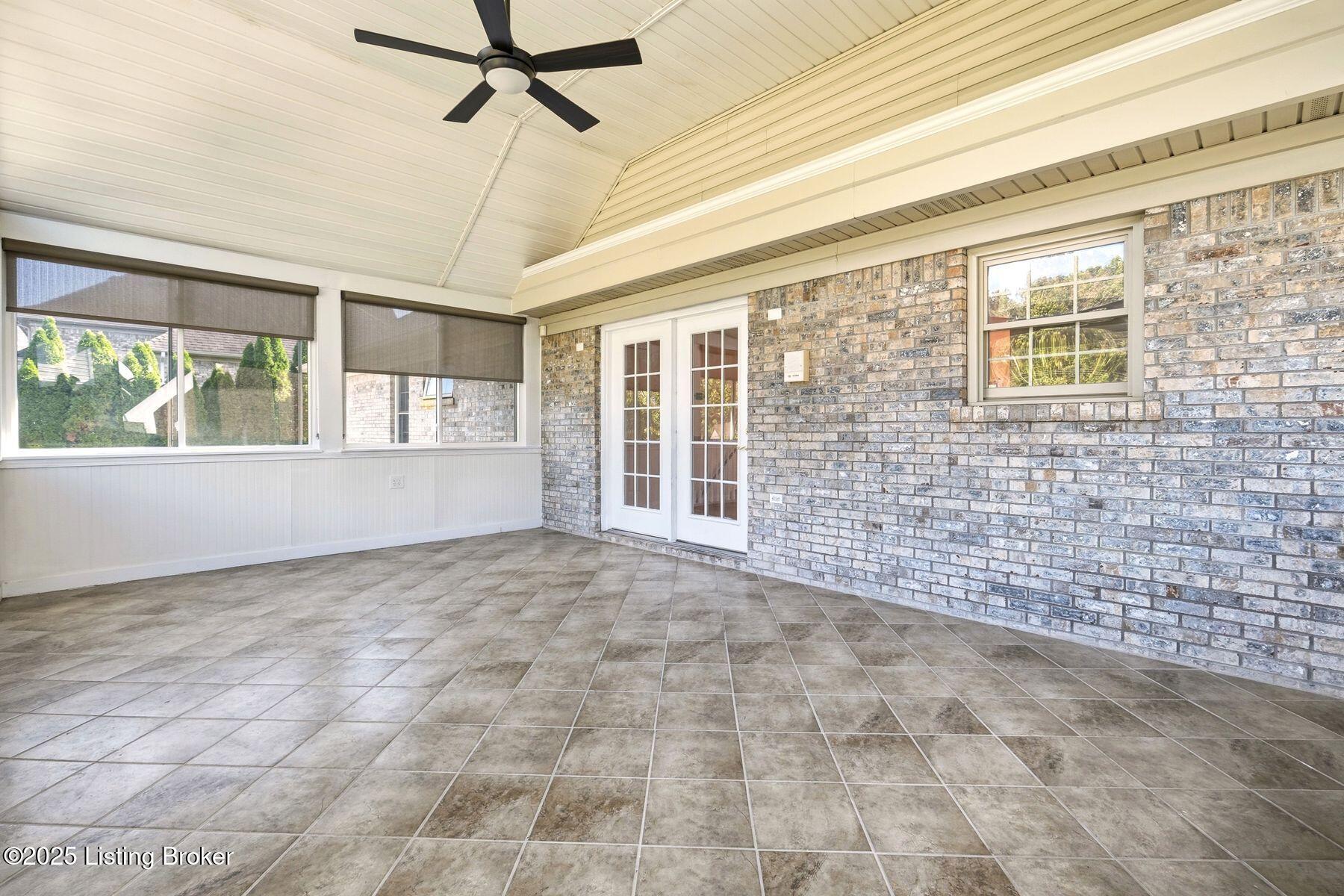 4402 Stone Wynde Dr
