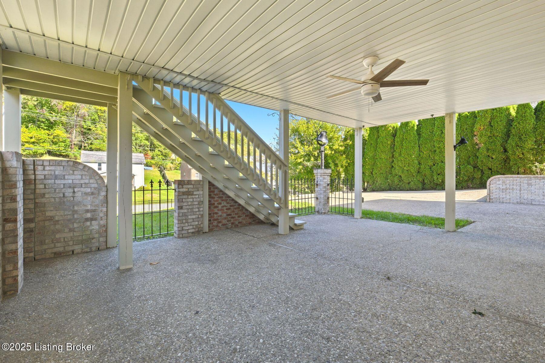4402 Stone Wynde Dr