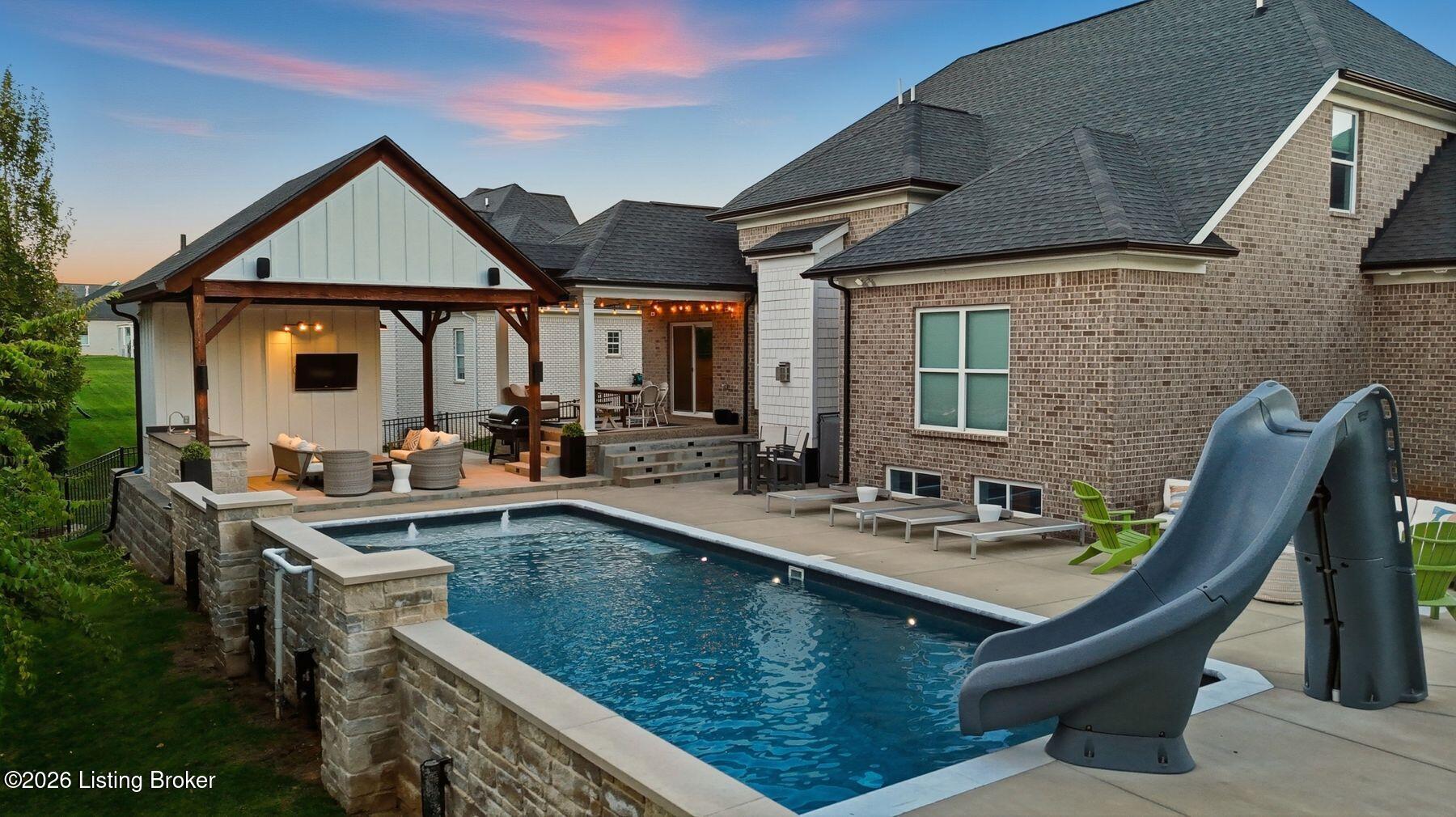 7505 Lone Oak Ct