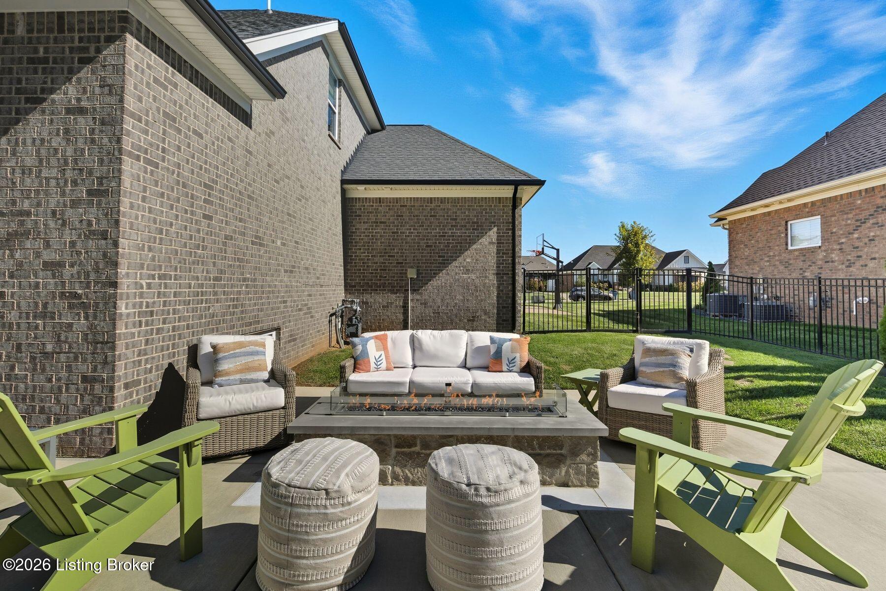 7505 Lone Oak Ct