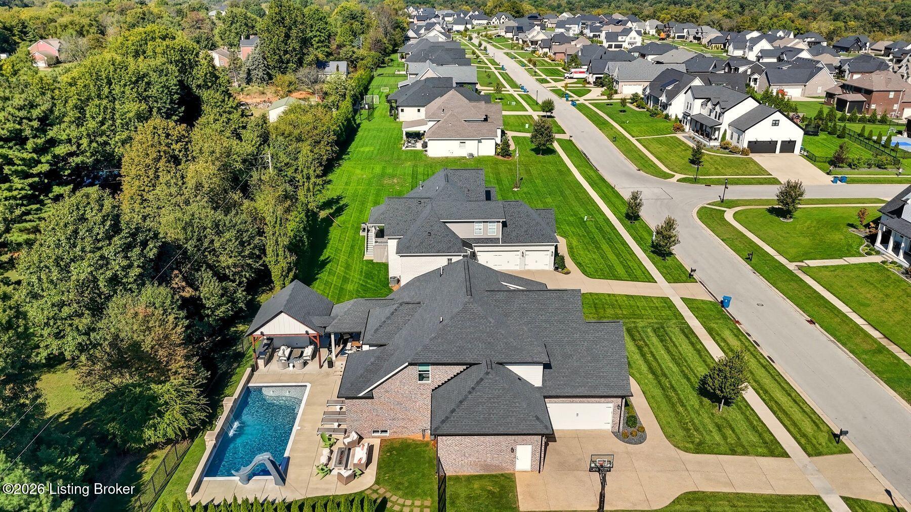 7505 Lone Oak Ct