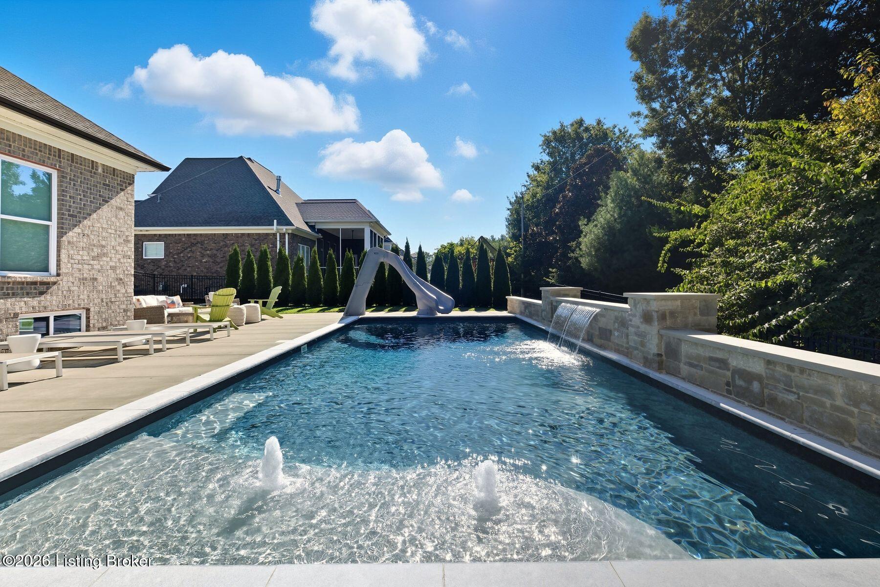 7505 Lone Oak Ct