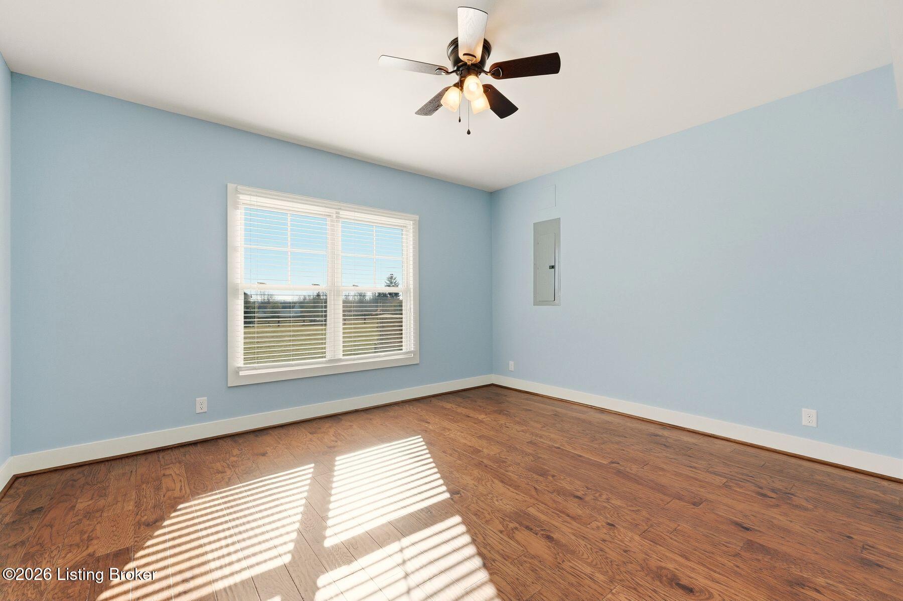3960 N HWY-53
