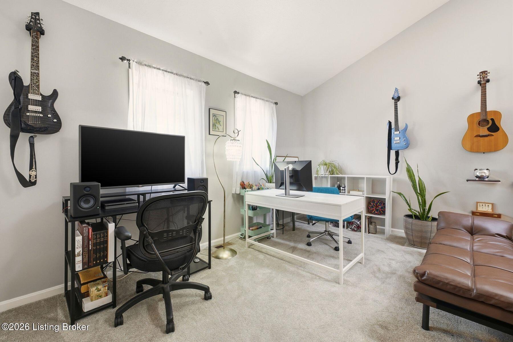 417 Ledgeview Park Dr