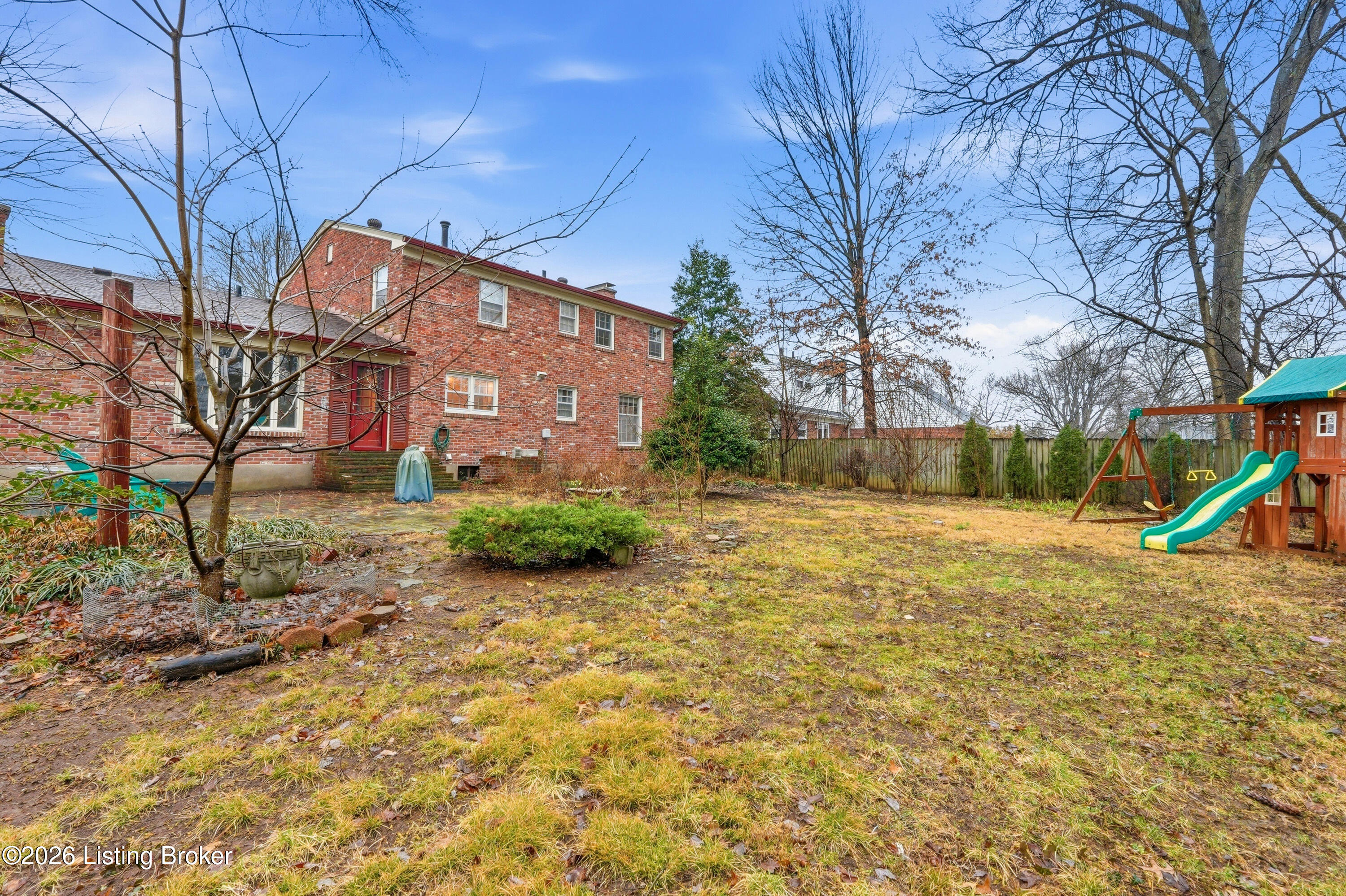 7816 Fairmeadows Ln