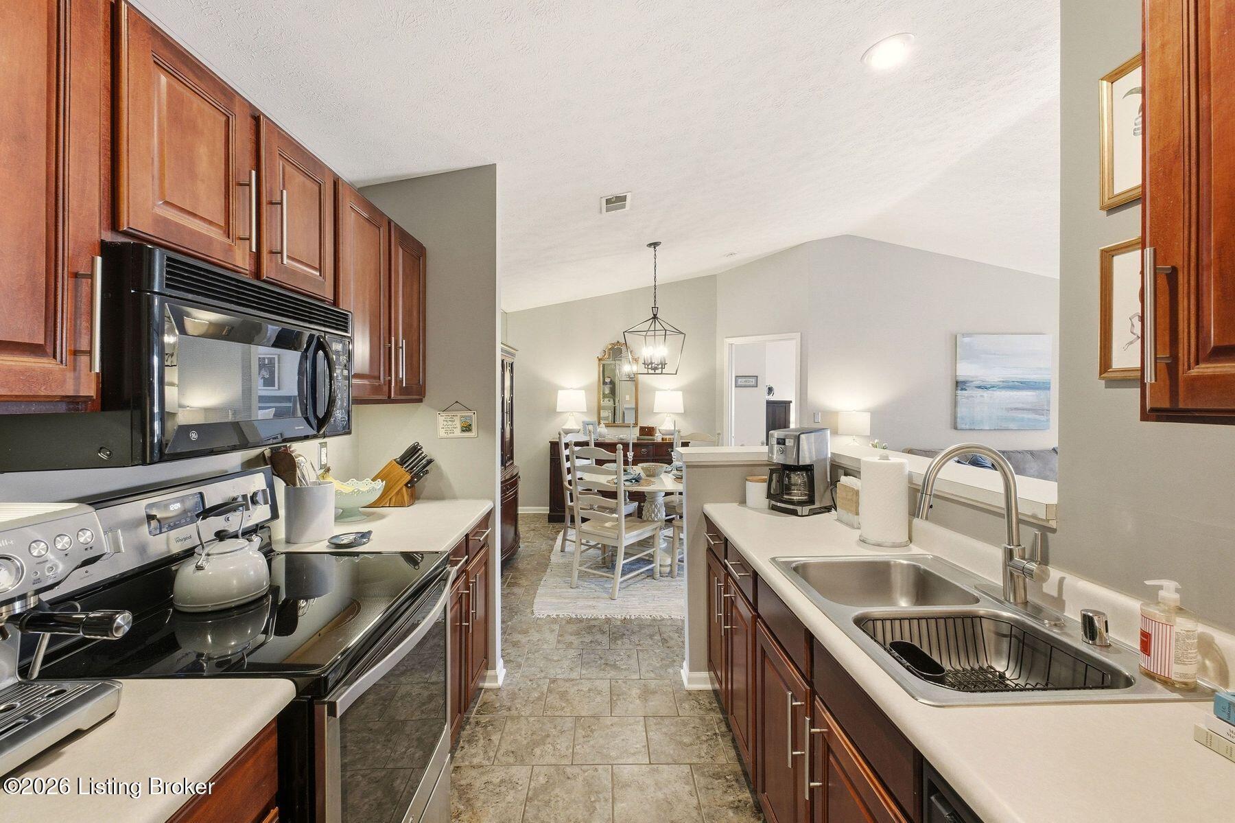 5303 Pacer Ln 203