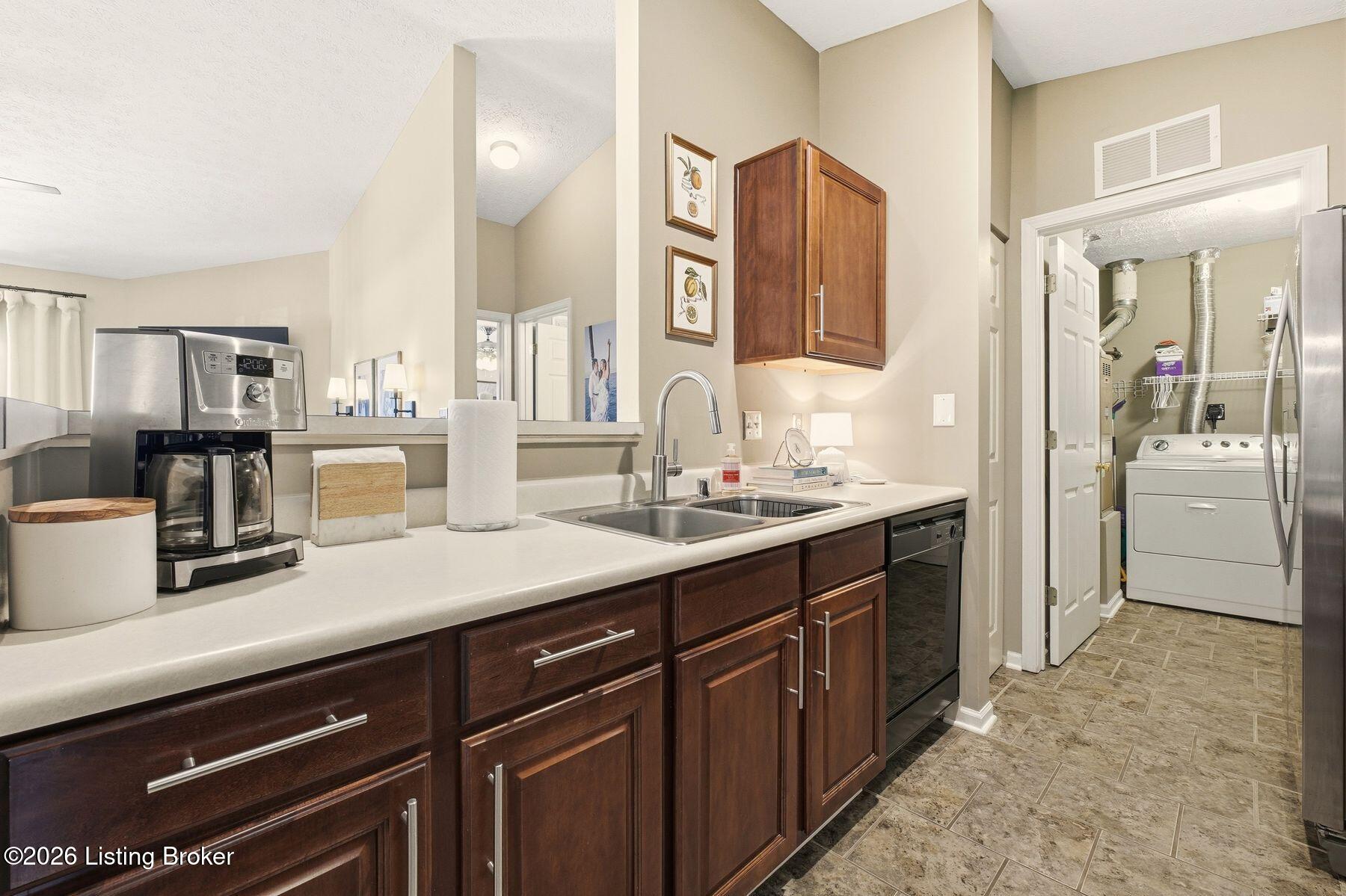 5303 Pacer Ln 203