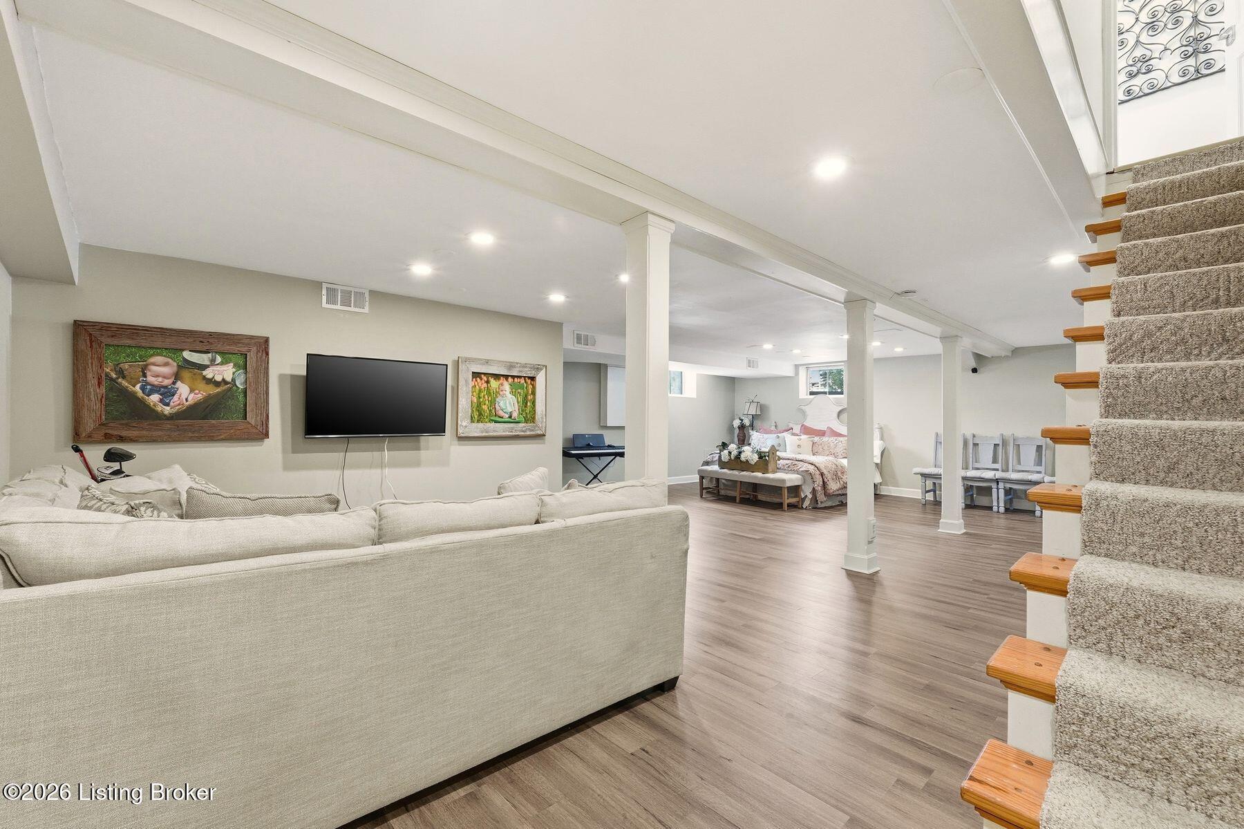 4205 Rudy Ln