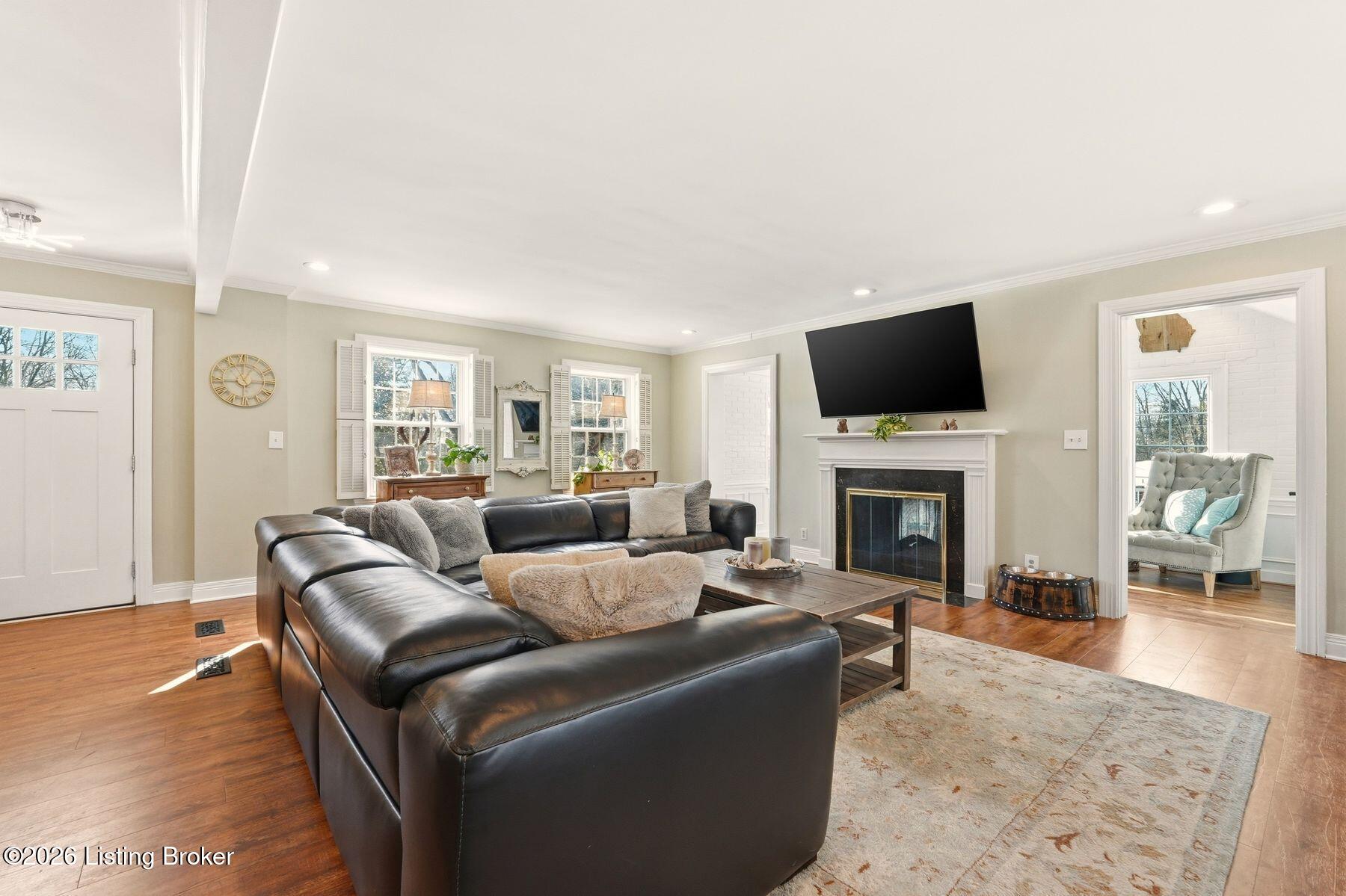 4205 Rudy Ln