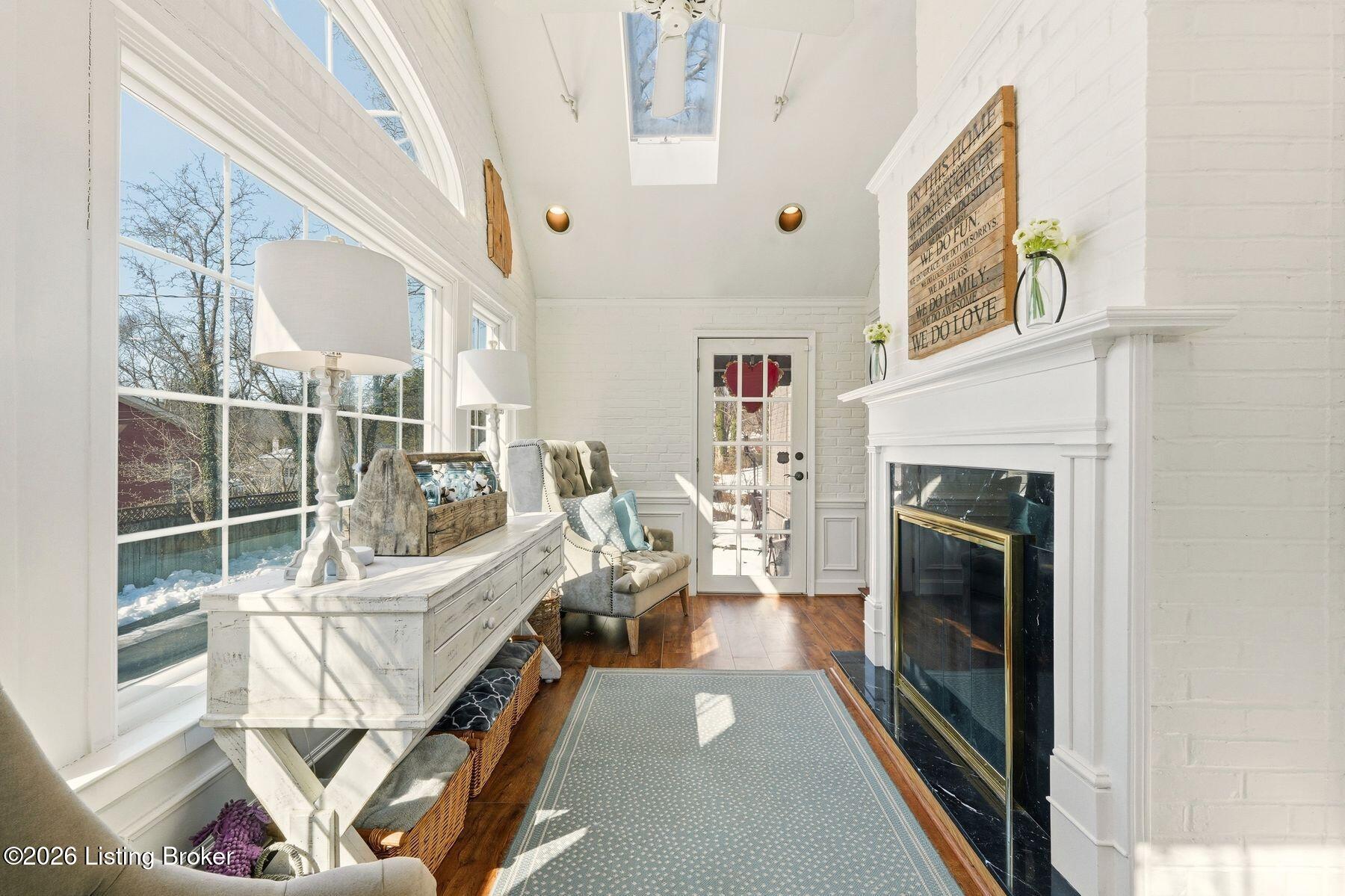4205 Rudy Ln