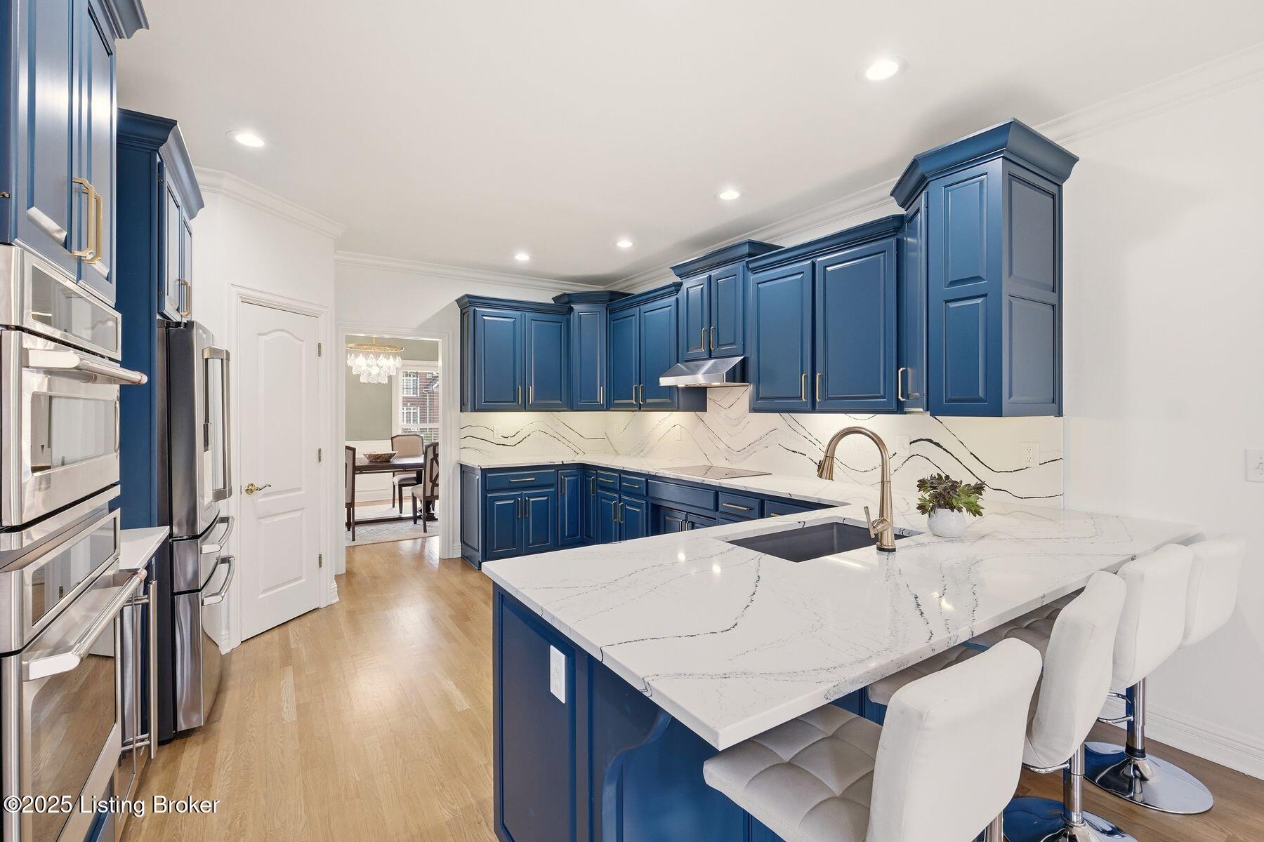12808 Crestview Cove