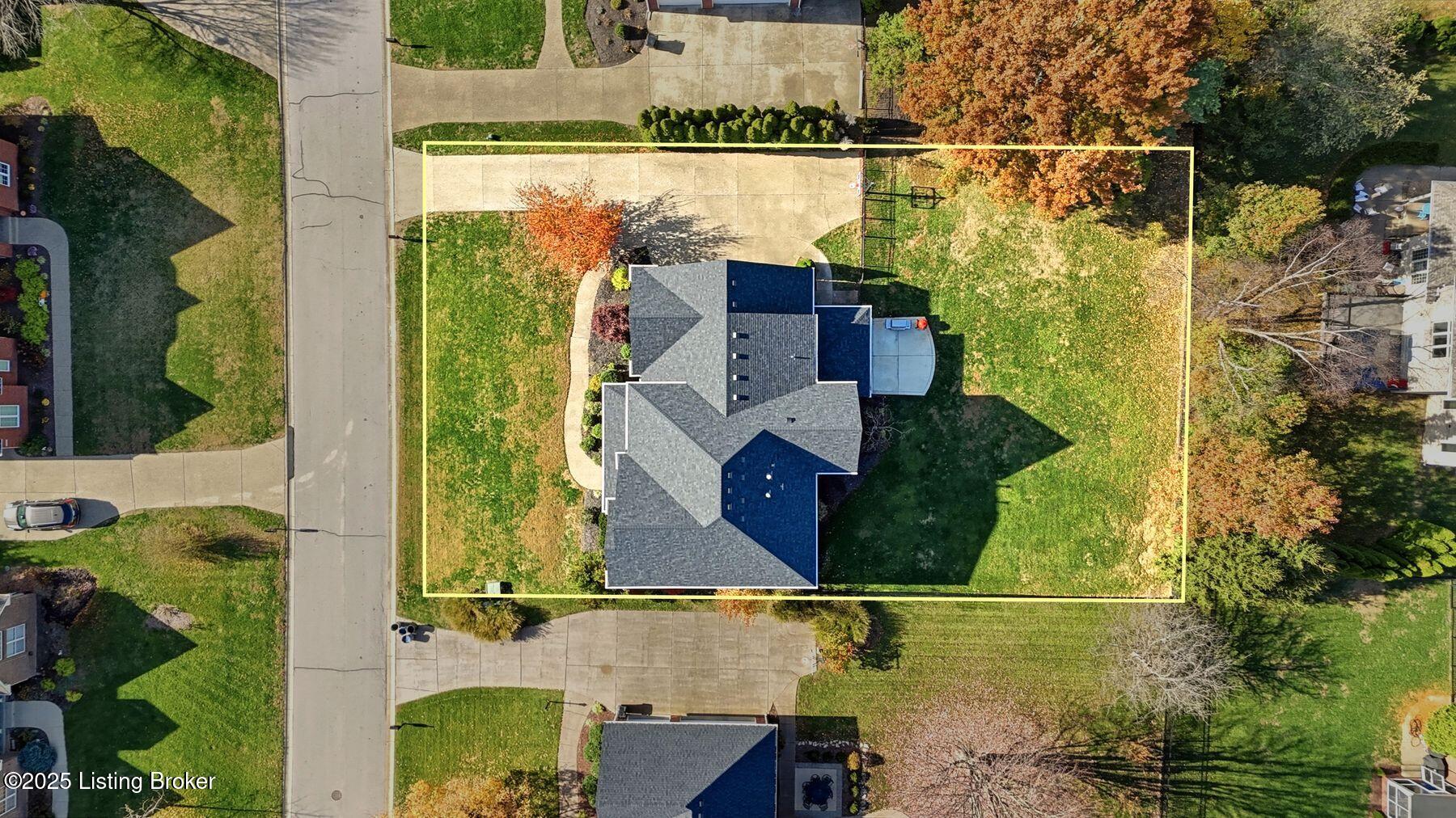 12808 Crestview Cove