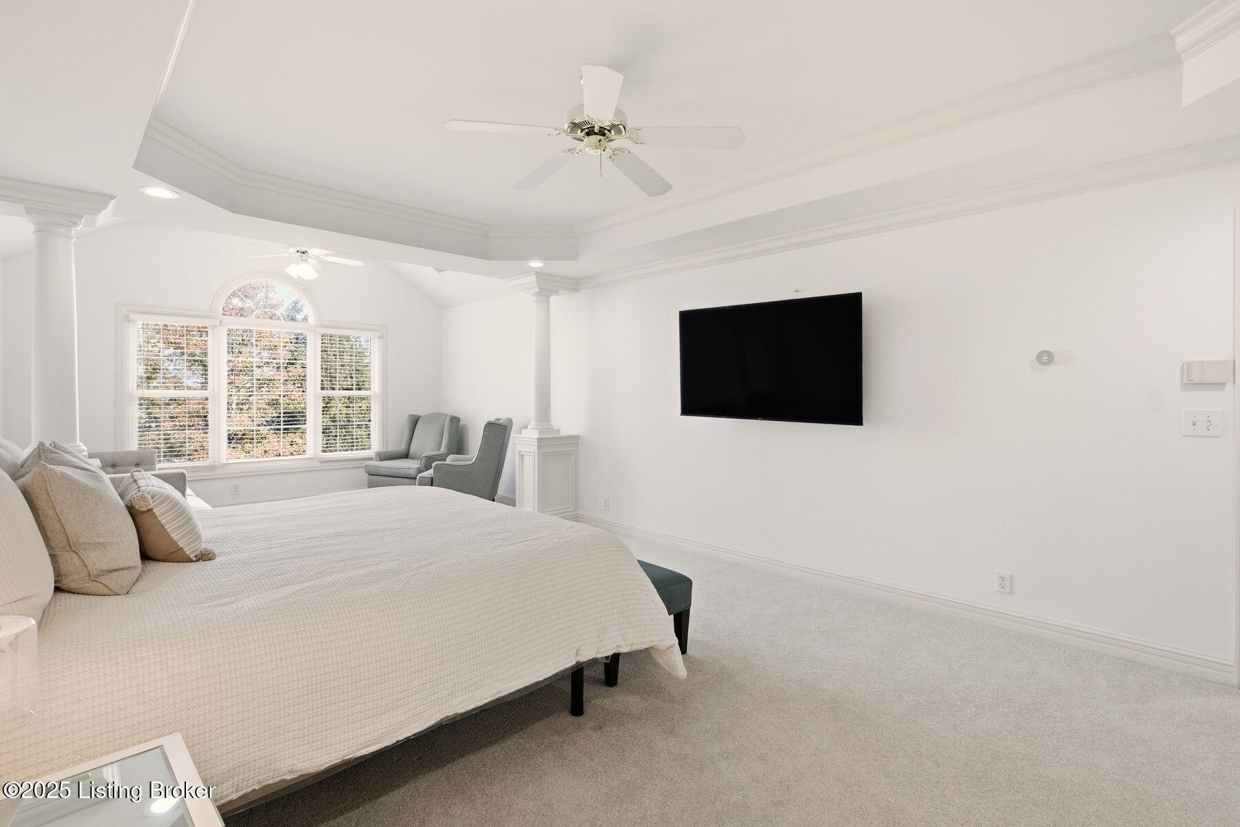 12808 Crestview Cove
