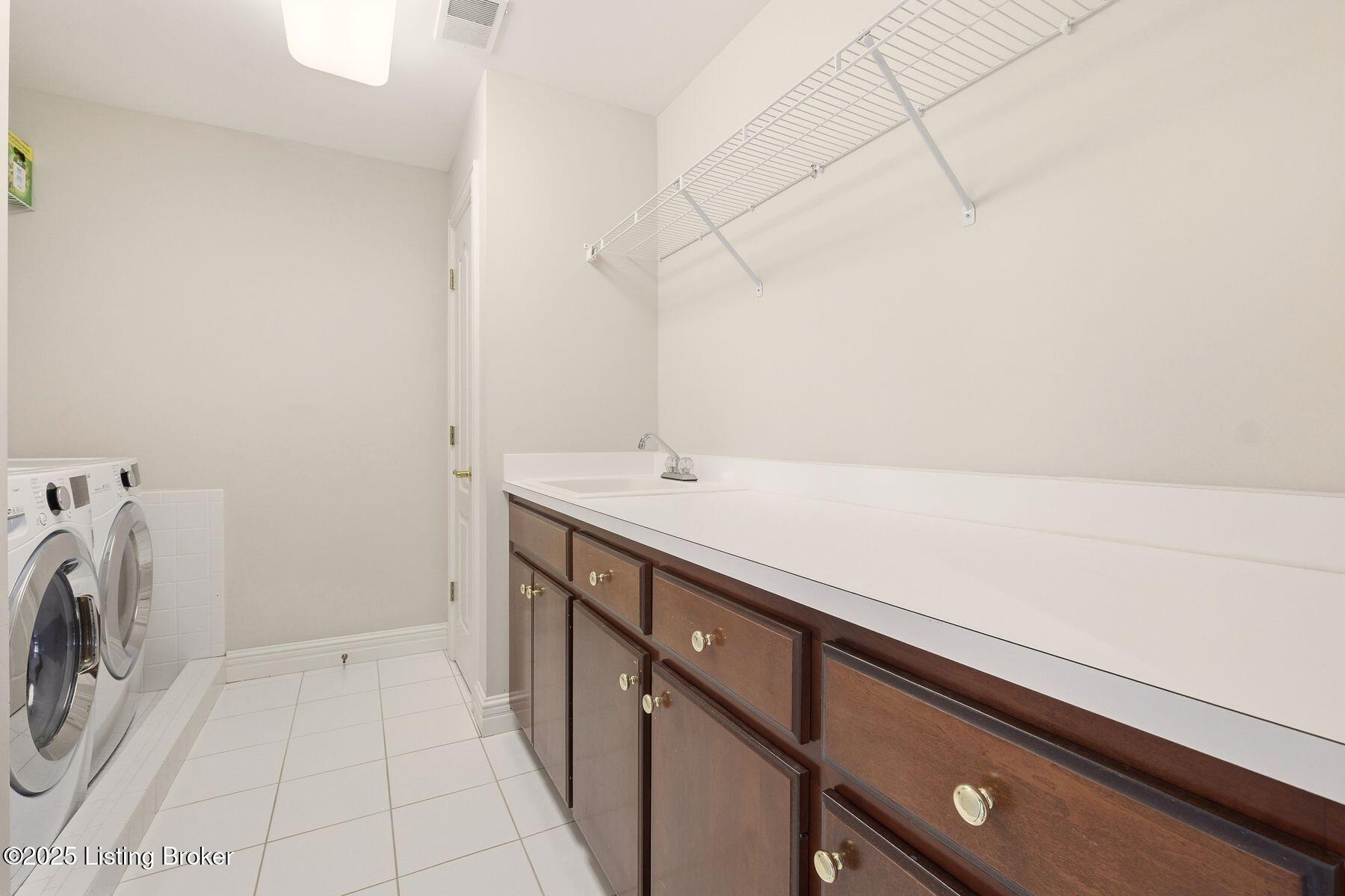 12808 Crestview Cove