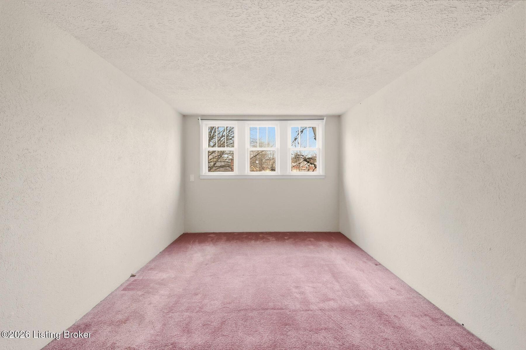 2100 Tyler Ln