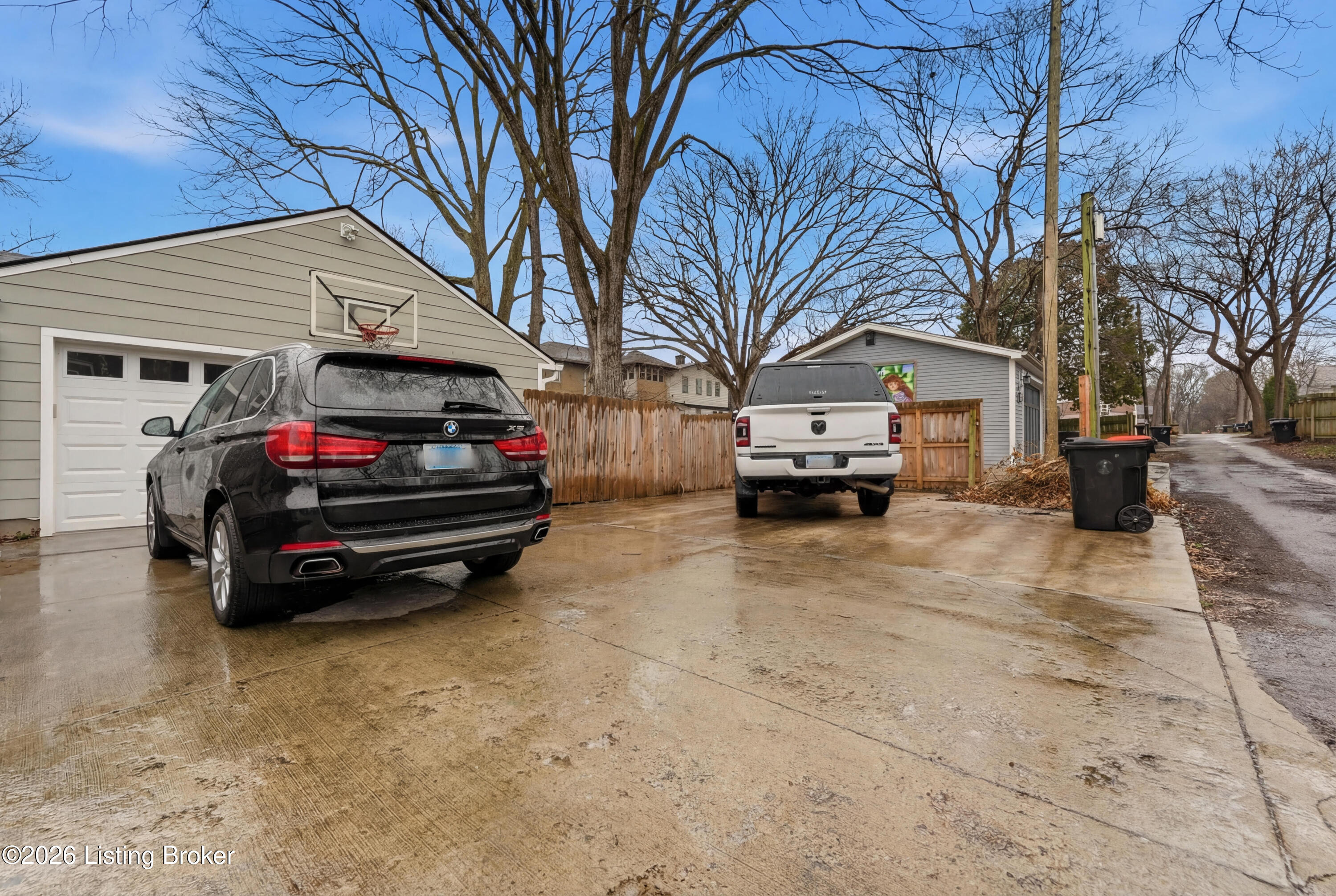 304 Stilz Ave