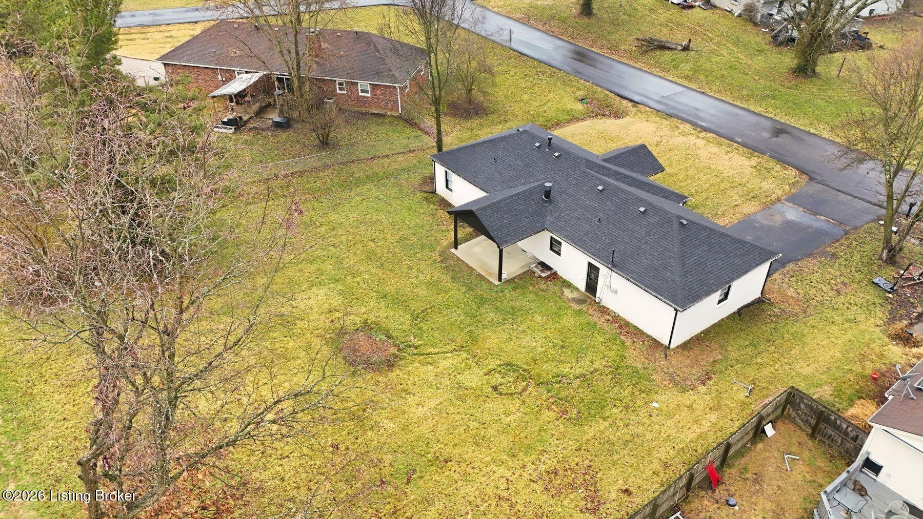 104 Gloria Dr