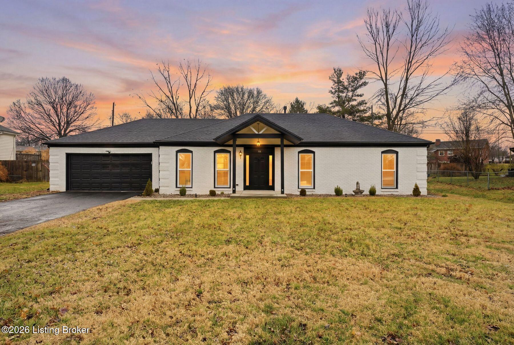 104 Gloria Dr