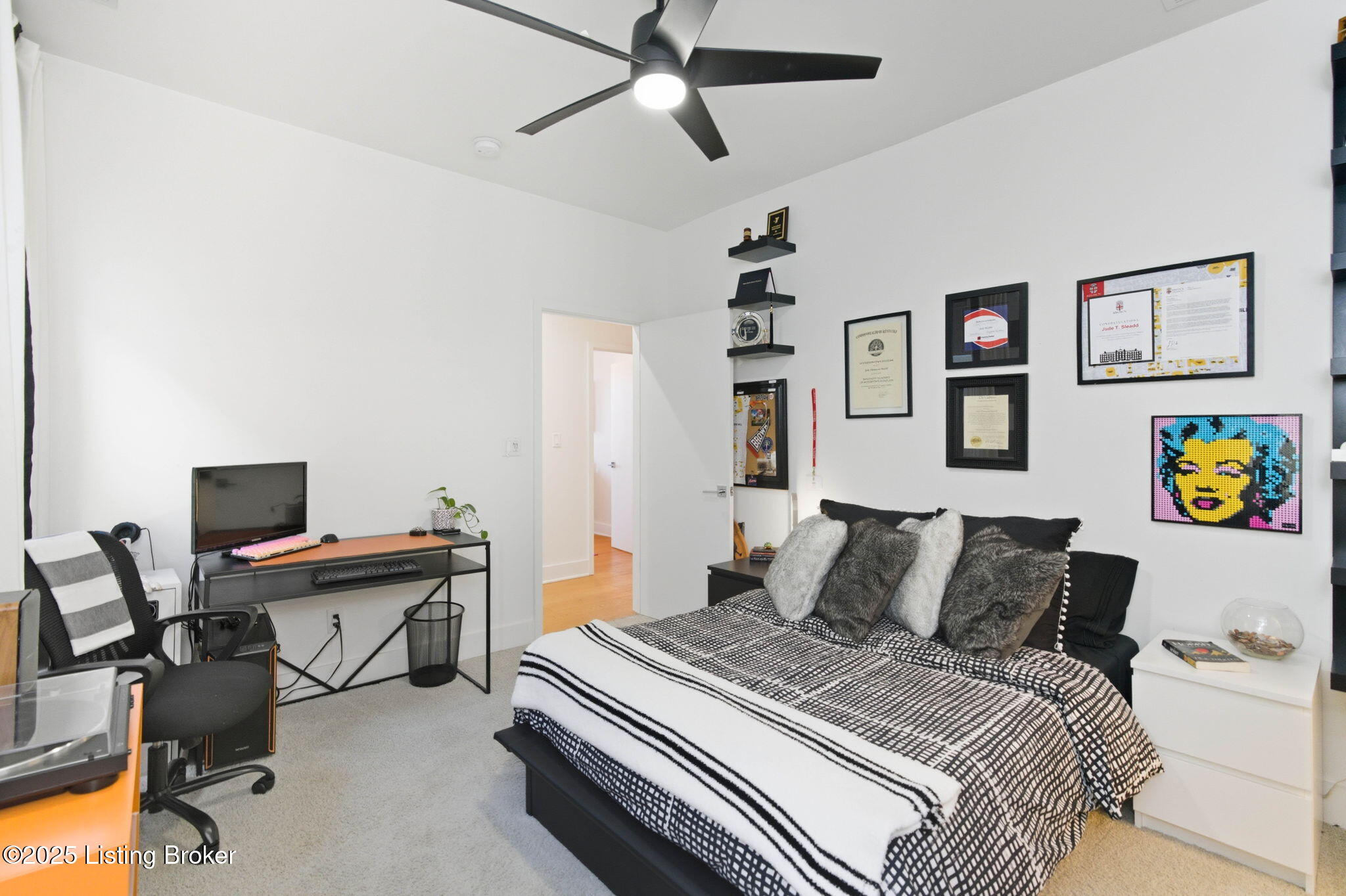 6106 Mistflower Cir