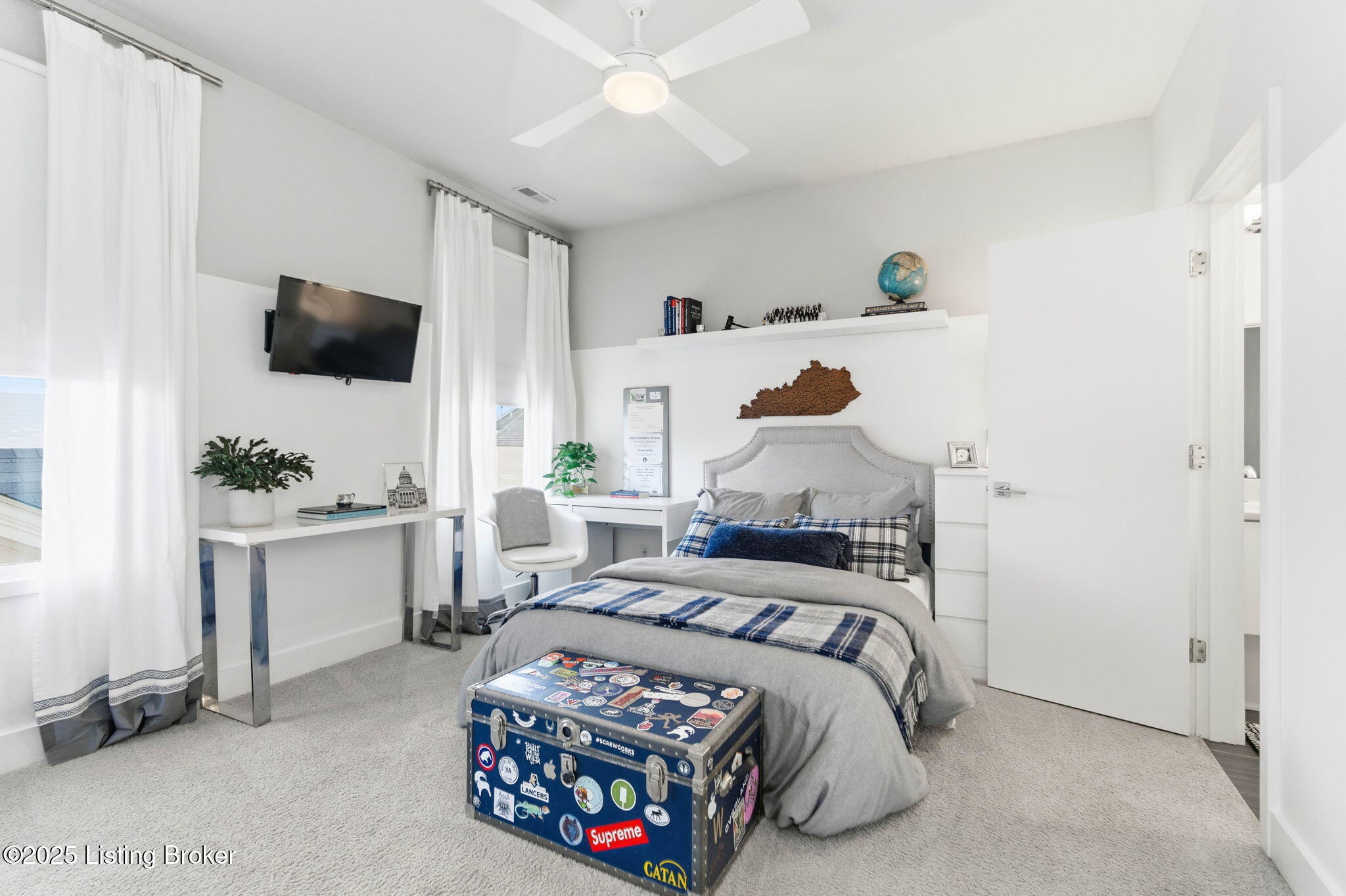 6106 Mistflower Cir
