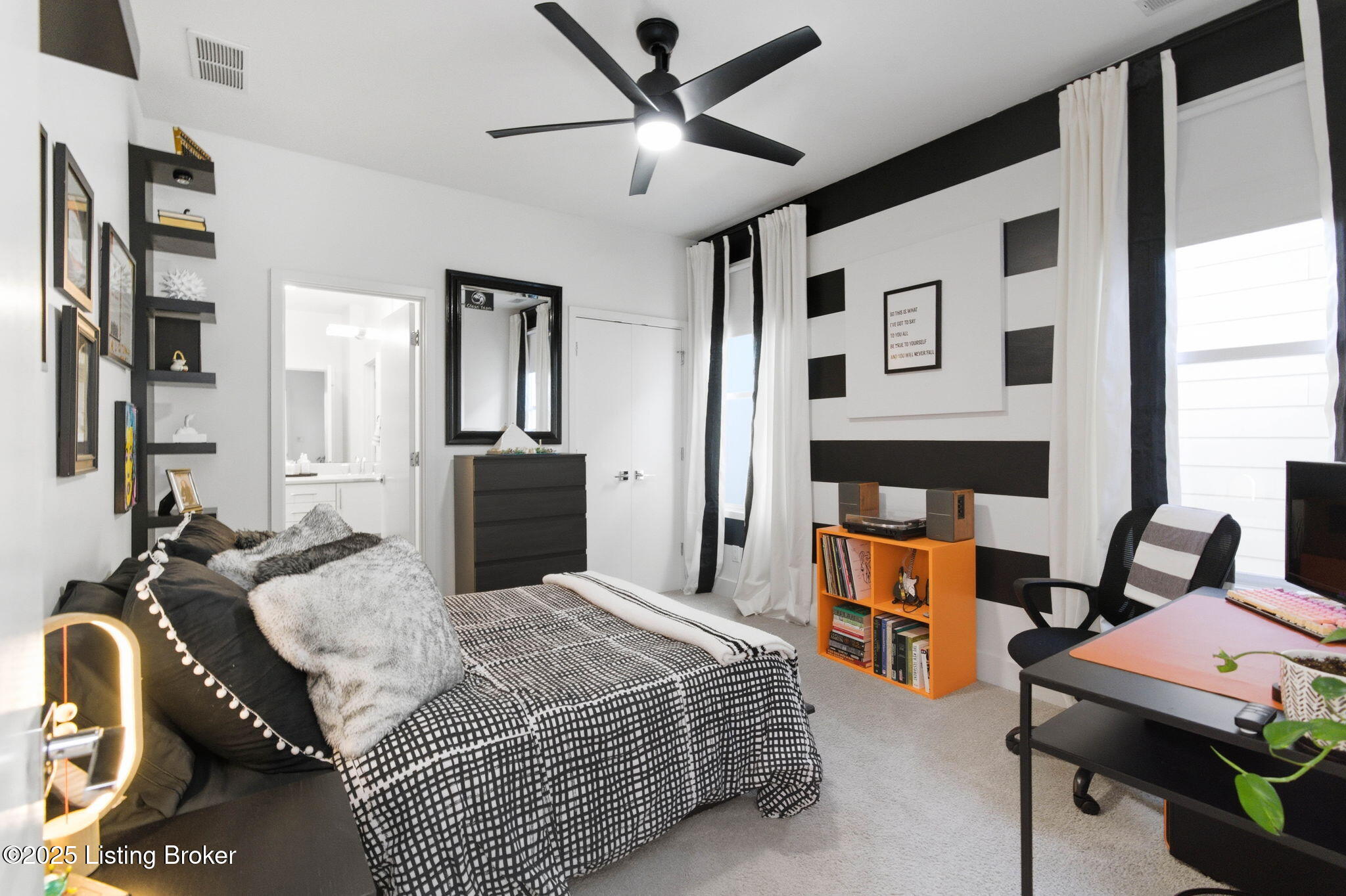 6106 Mistflower Cir
