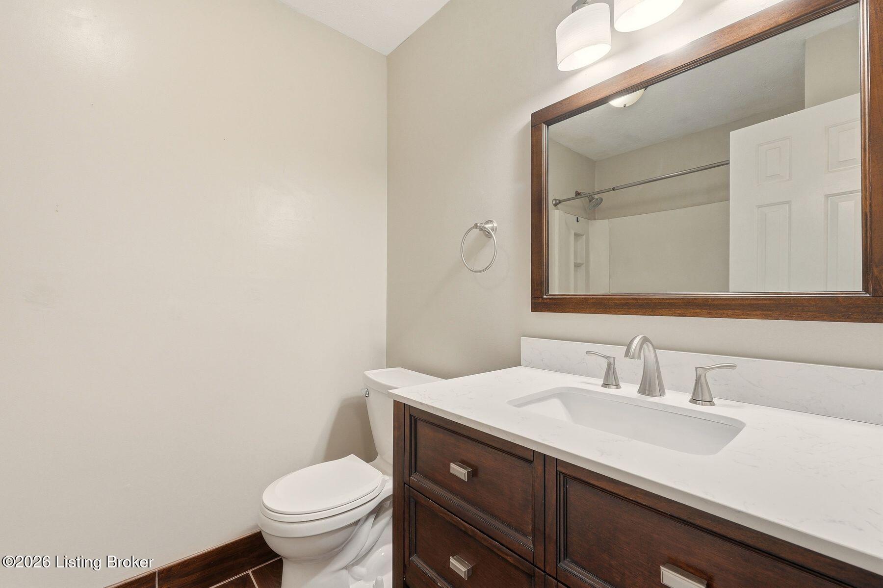 410 Mockingbird Valley Rd 4