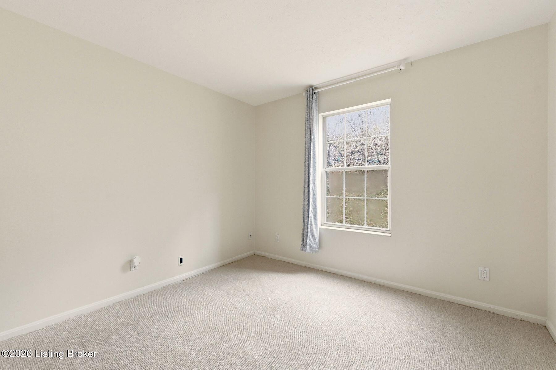 410 Mockingbird Valley Rd 4