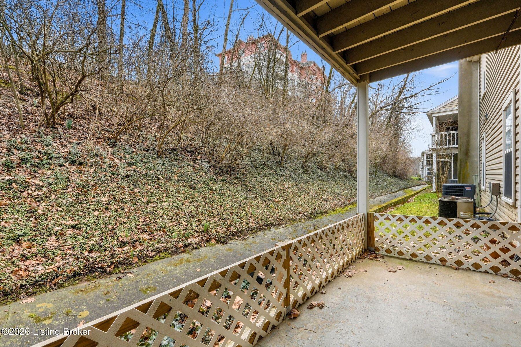 410 Mockingbird Valley Rd 4