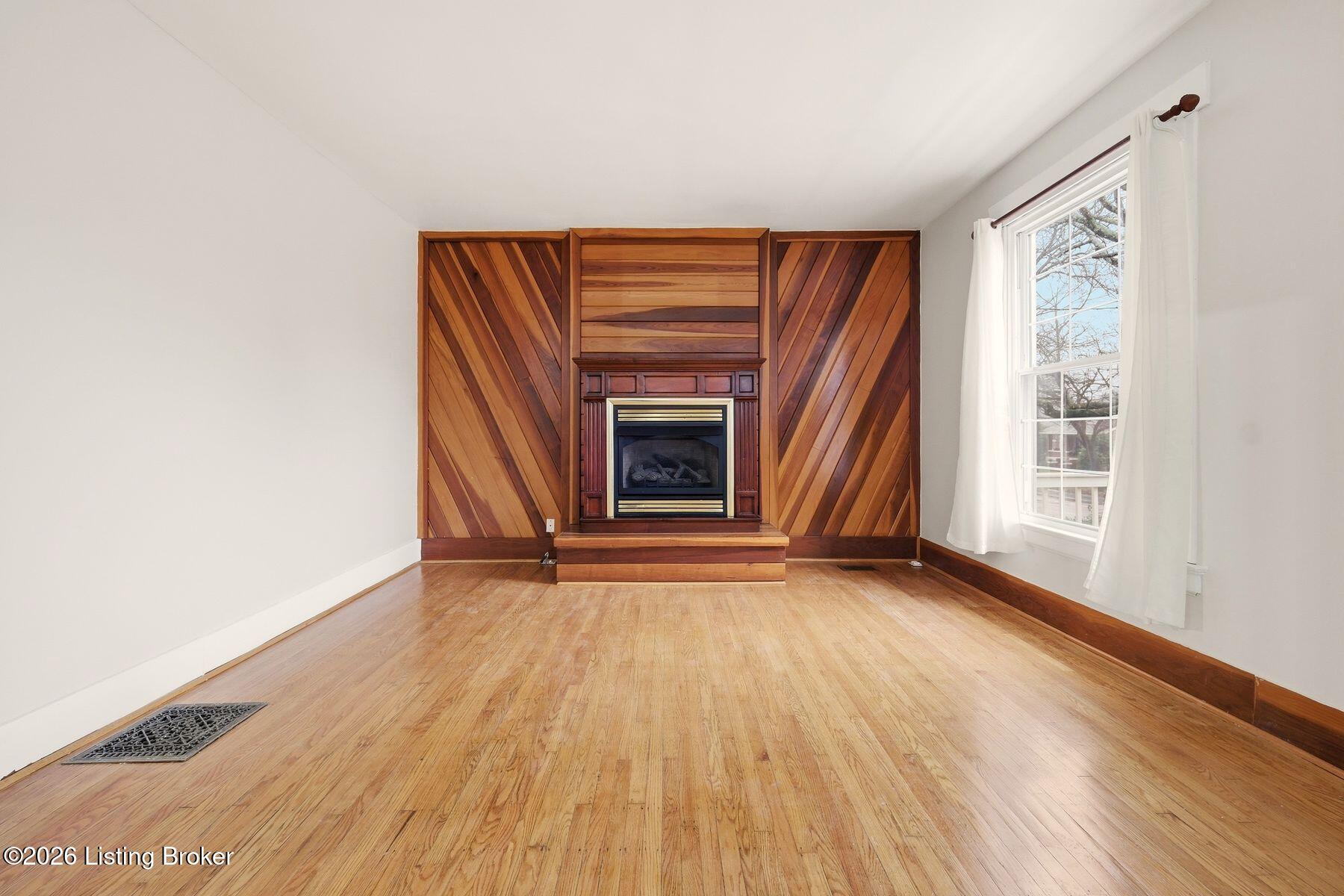 1722 Eastern Pkwy