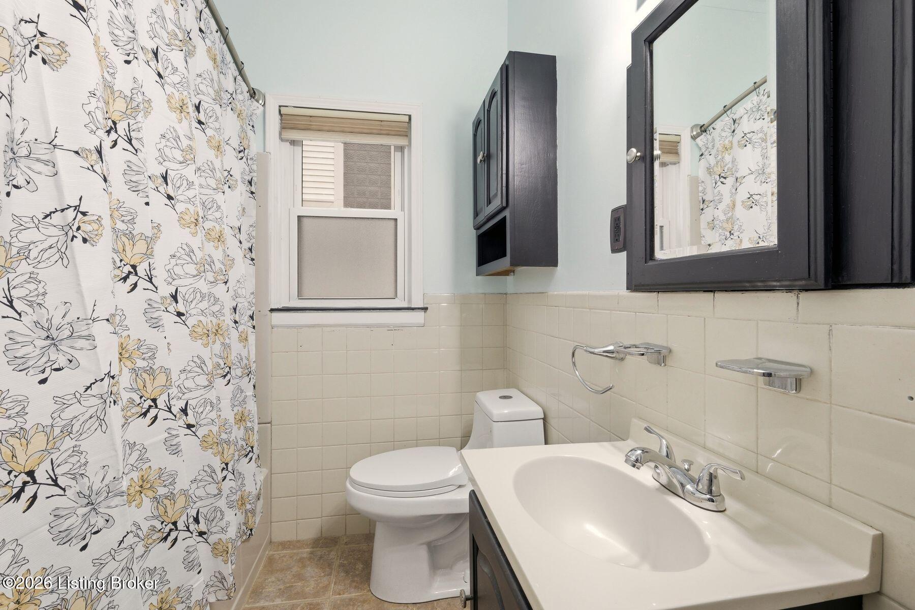 1722 Eastern Pkwy