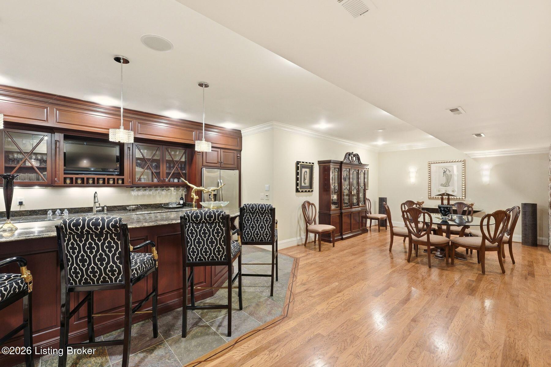5610 Harrods Glen Dr