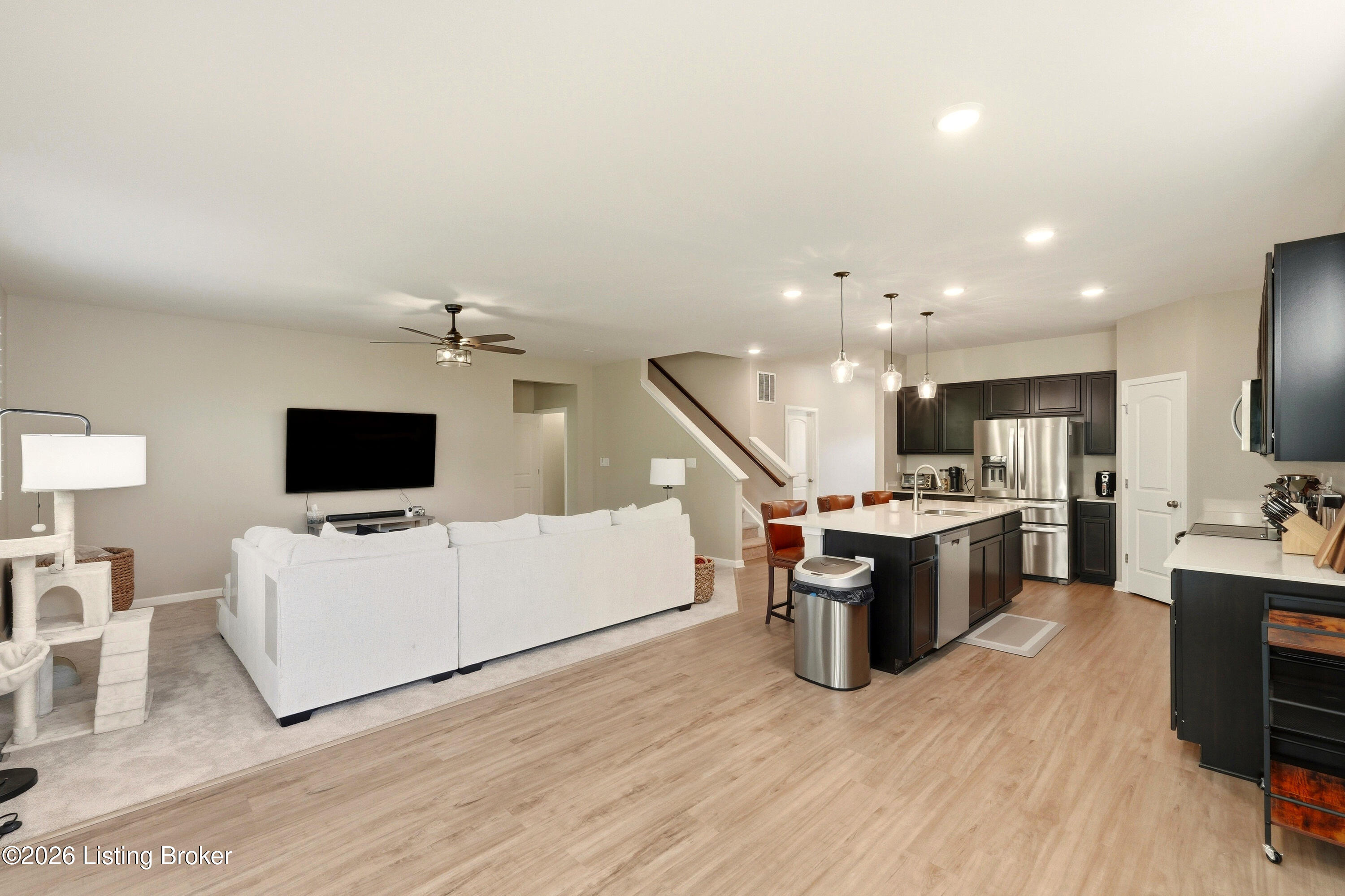 4009 Mosswood Ln