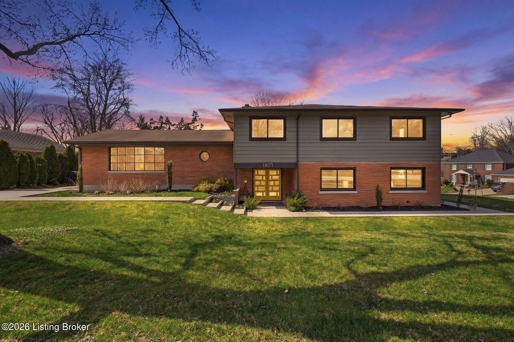 1821 Tyler Ln