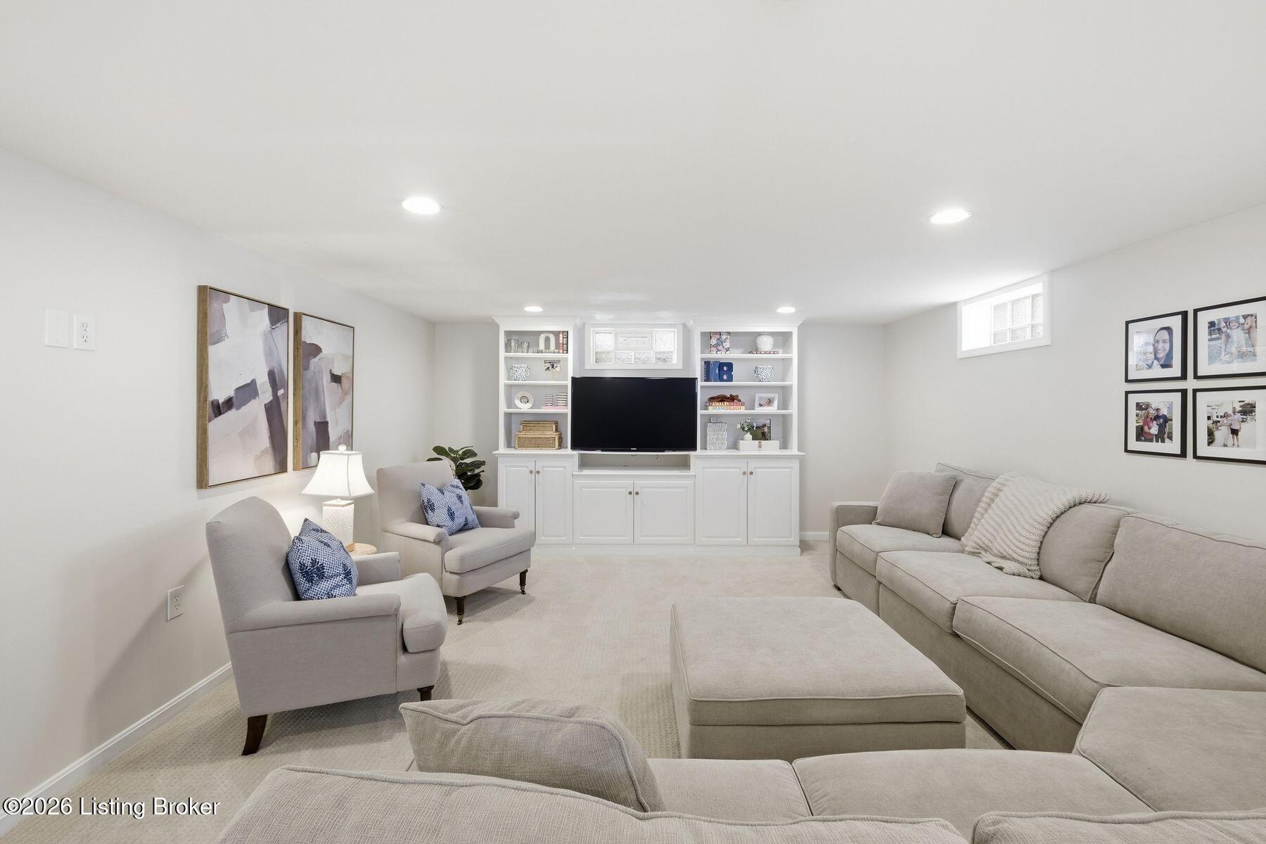 503 Cornell Pl