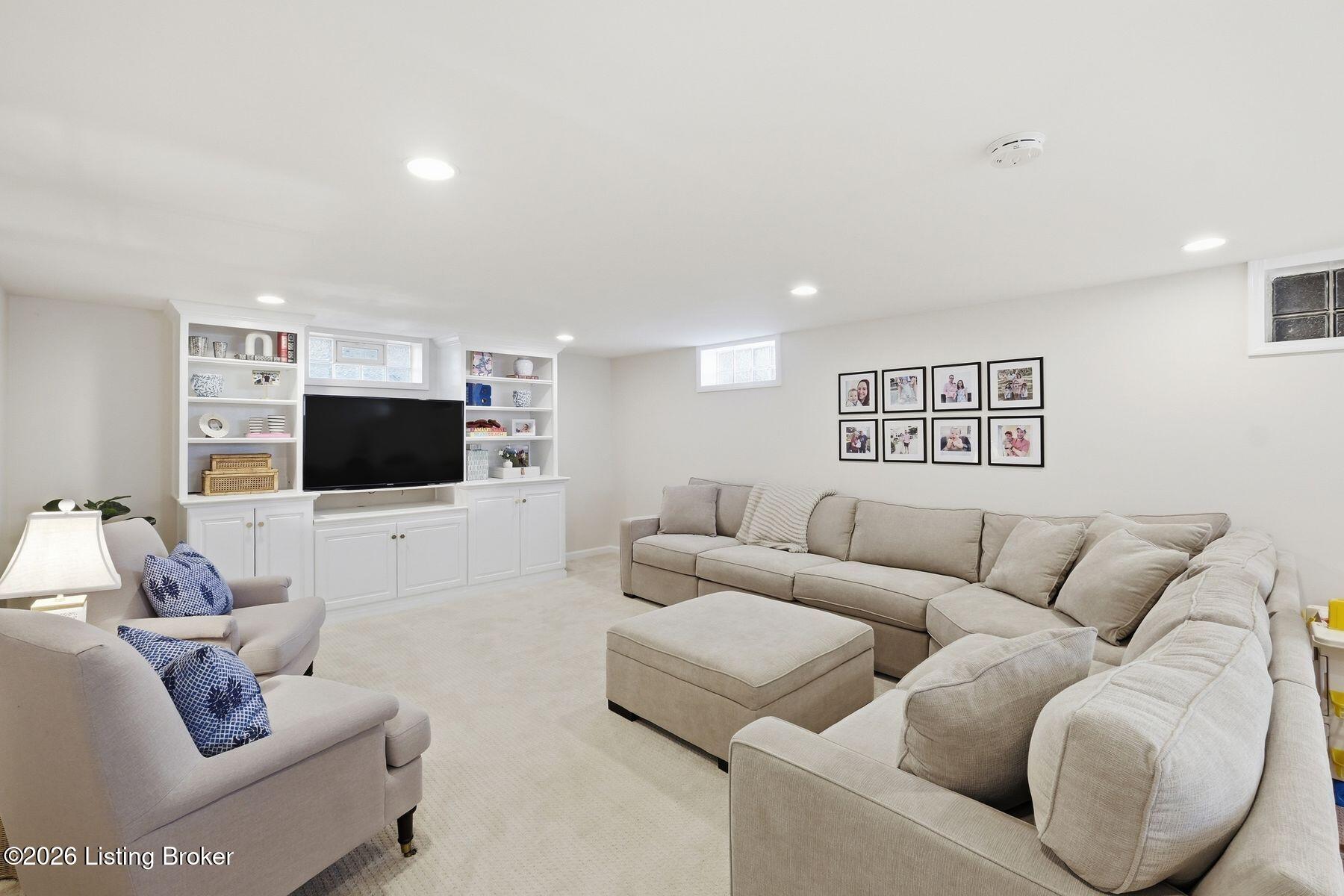 503 Cornell Pl