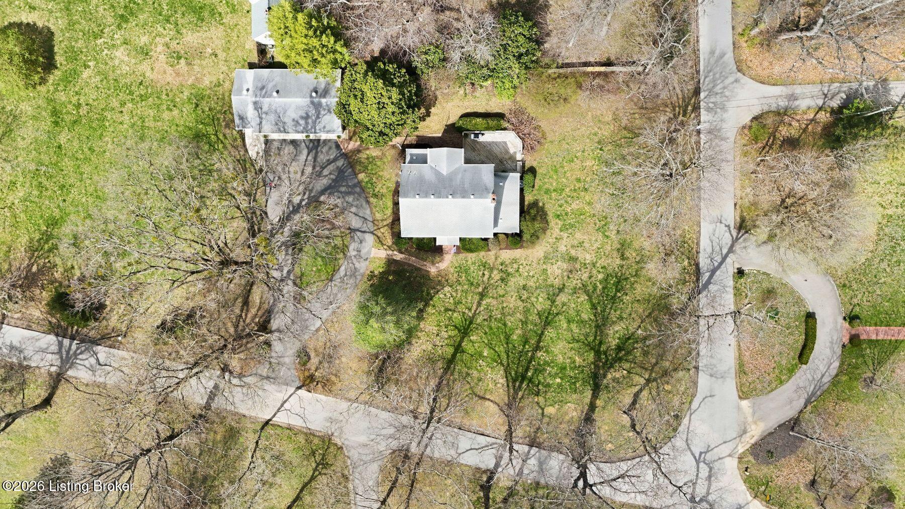 12107 Locust Ln