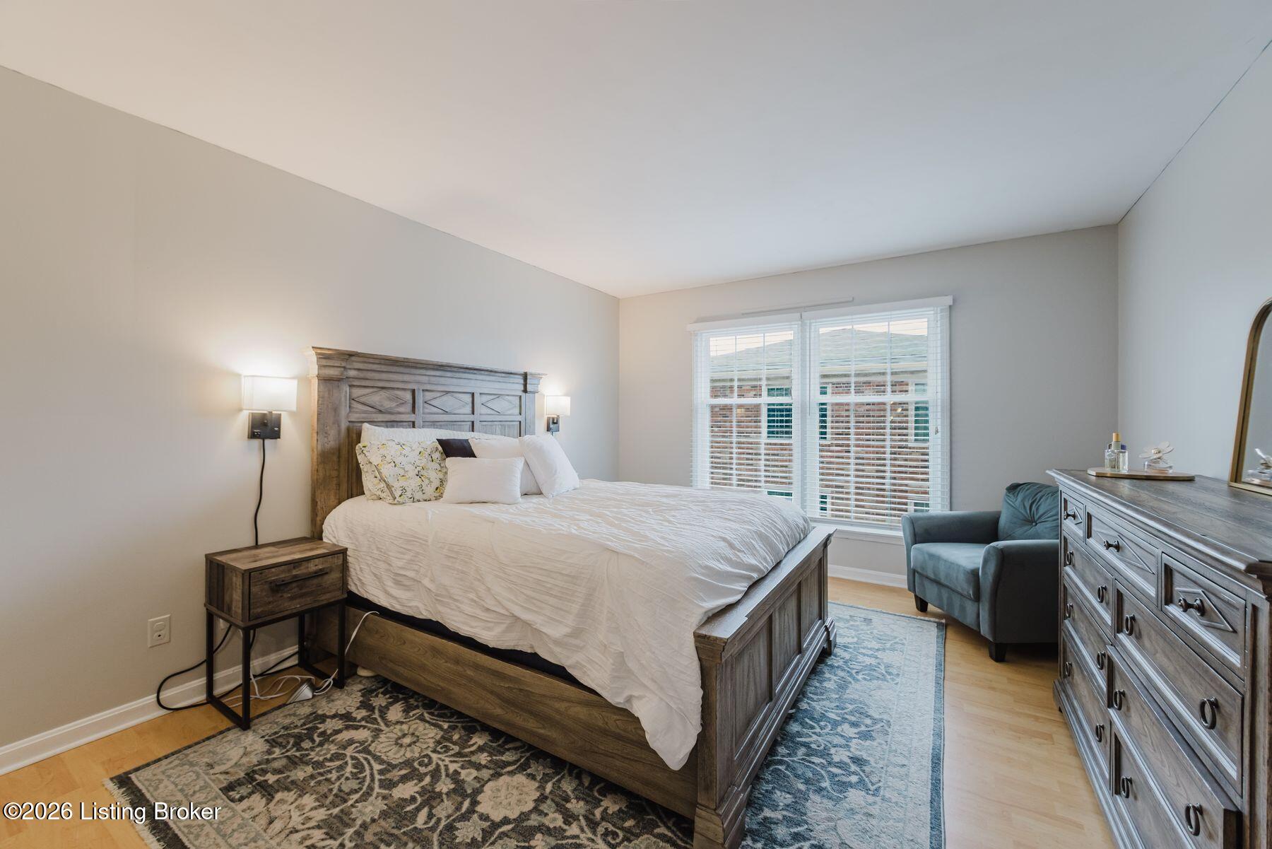 4701 Salisbury Square 104