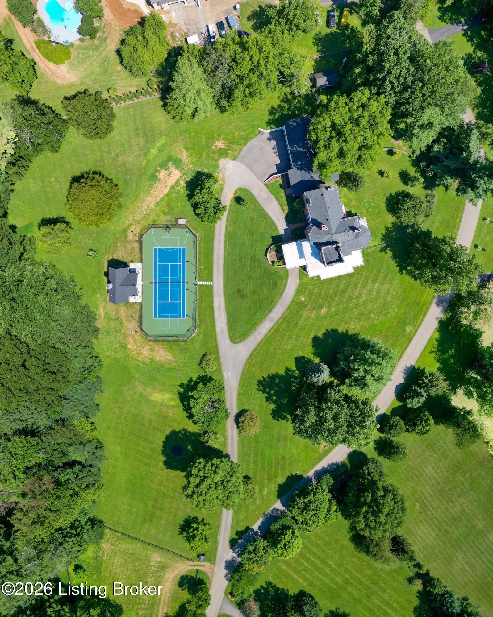 2106 Homewood Dr