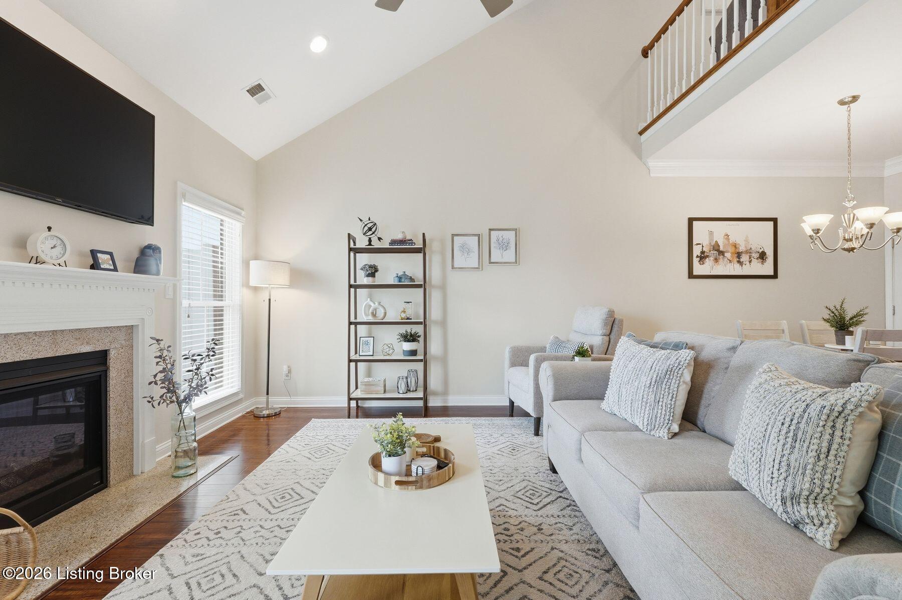 907 S English Station Rd