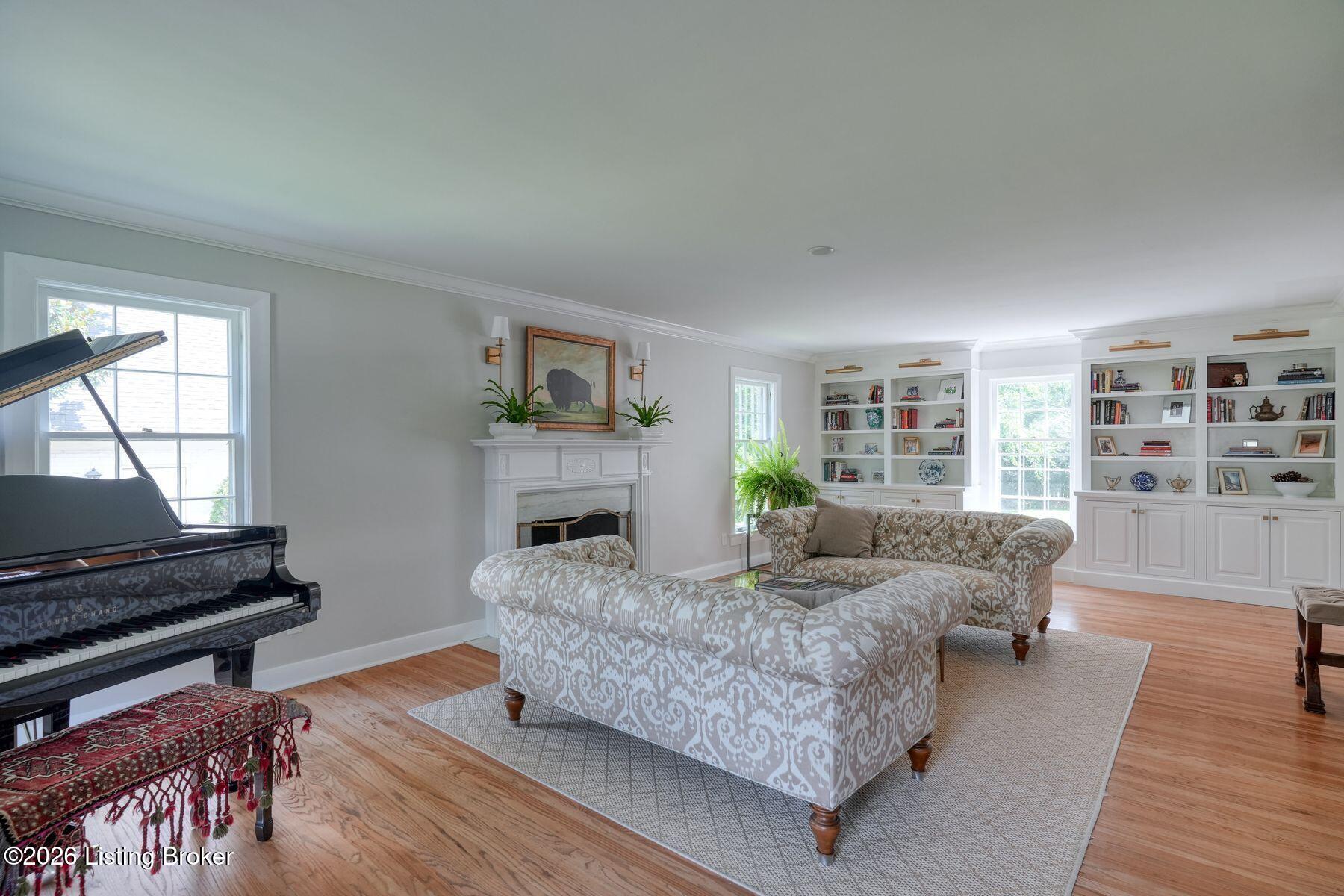 12 Westwind Rd