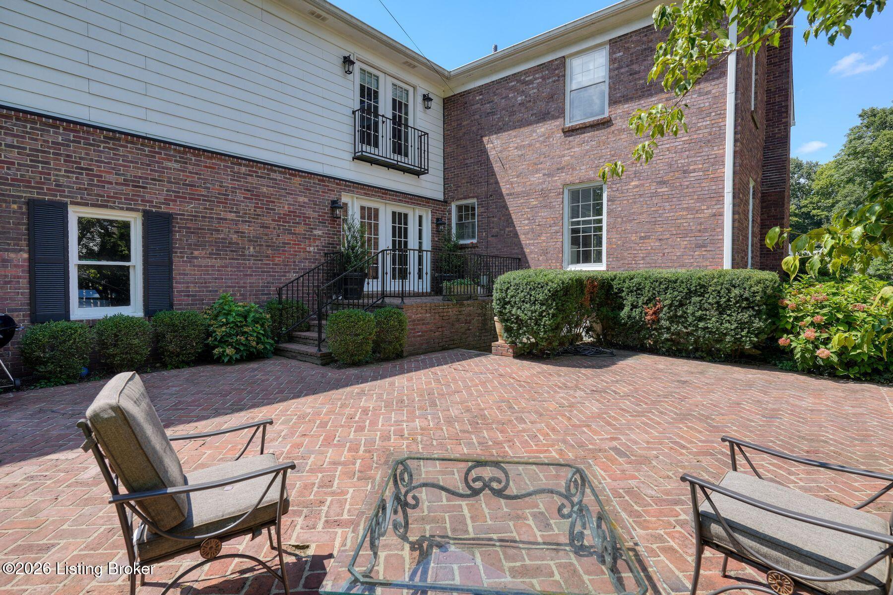 12 Westwind Rd