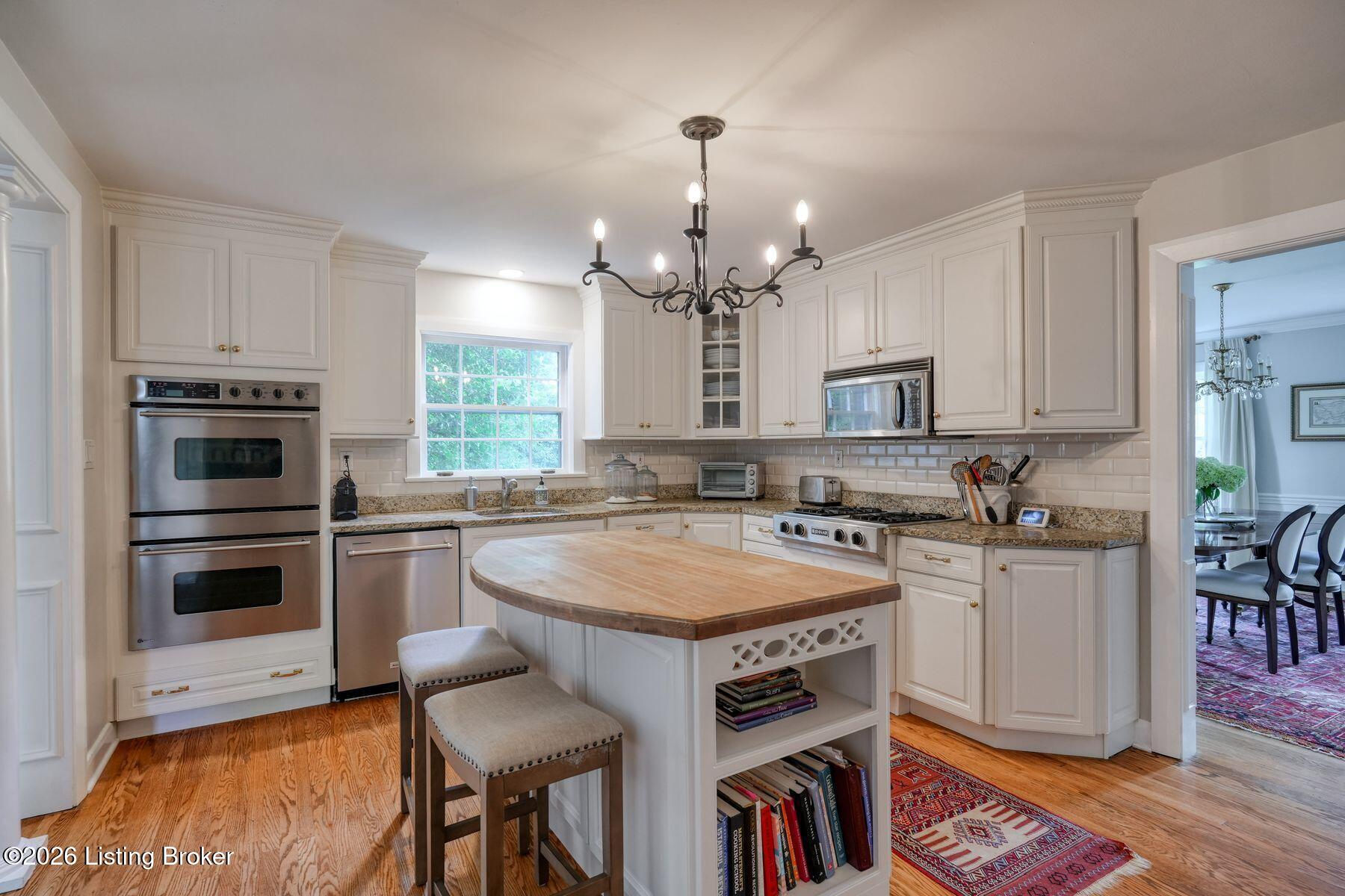 12 Westwind Rd
