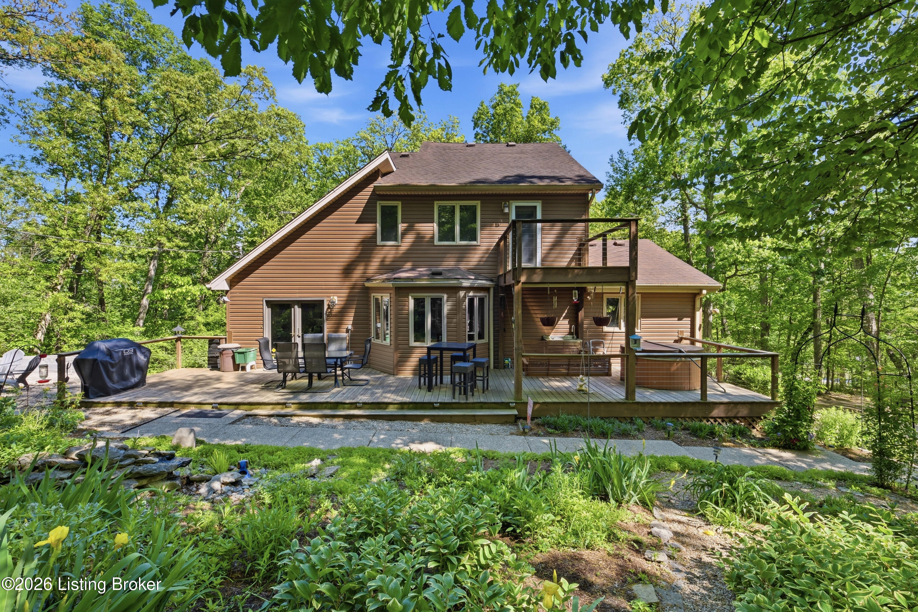 1703 Timber Trace